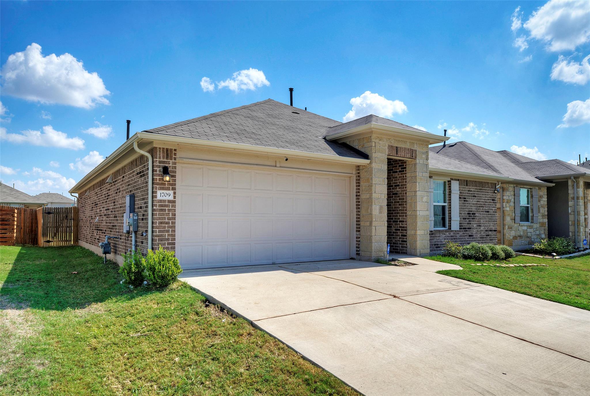 1709 Fairhaven Gtwy, Georgetown, TX 78626