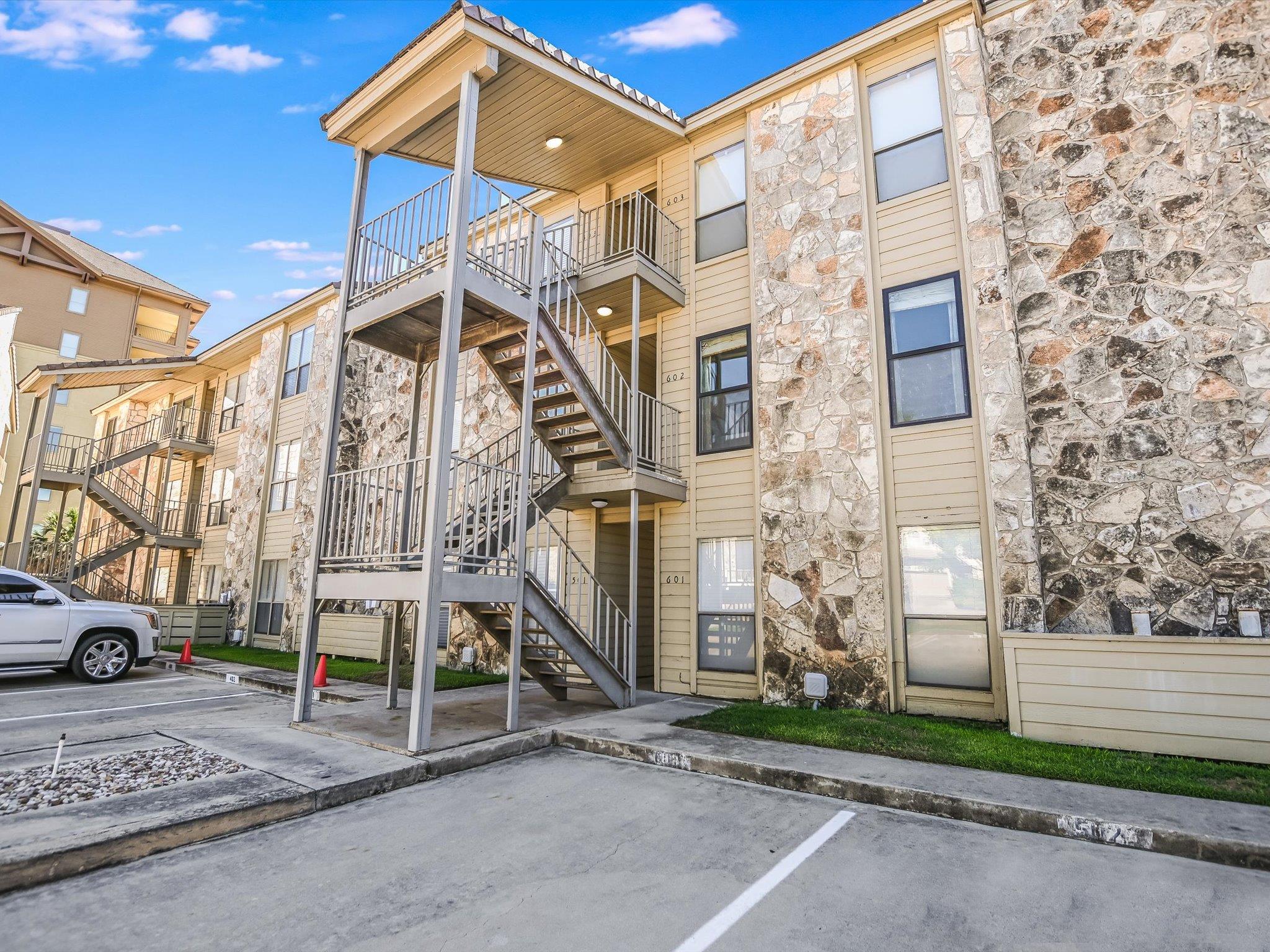 1100 The Cape # 602, Horseshoe Bay, TX 78657