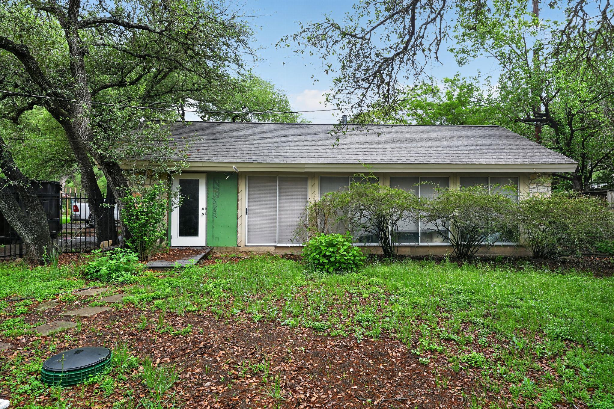 7700 Penelope Cir, Austin, TX 78759