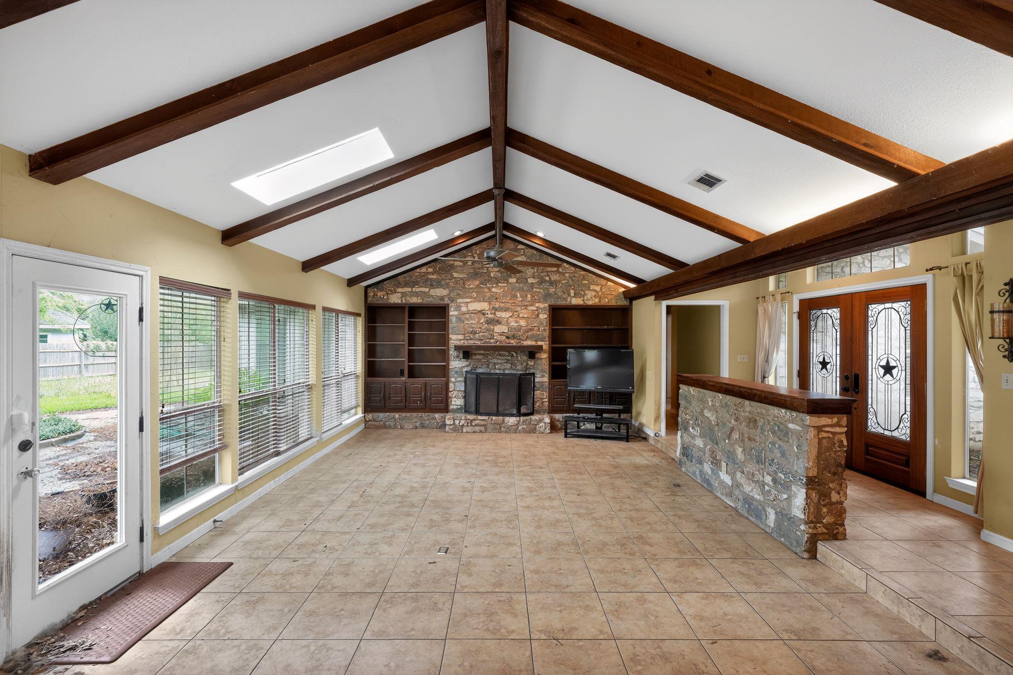 7700 Penelope Cir, Austin, TX 78759