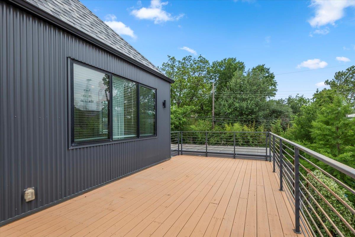 301 Woodward St # B, Austin, TX 78704