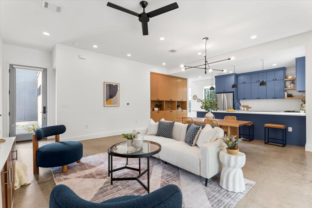 301 Woodward St # B, Austin, TX 78704