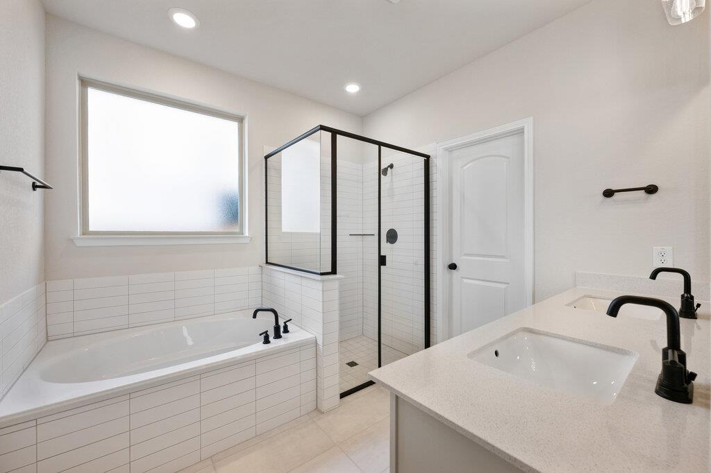 9721 Serene Bliss Ln, Buda, TX 78610