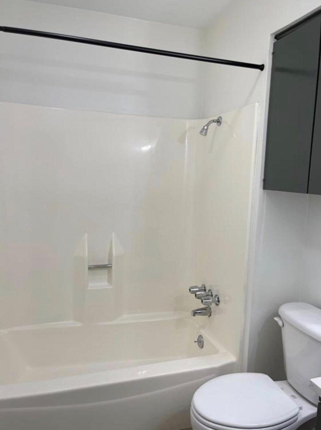 909 Cripple Creek Dr, Austin, TX 78758