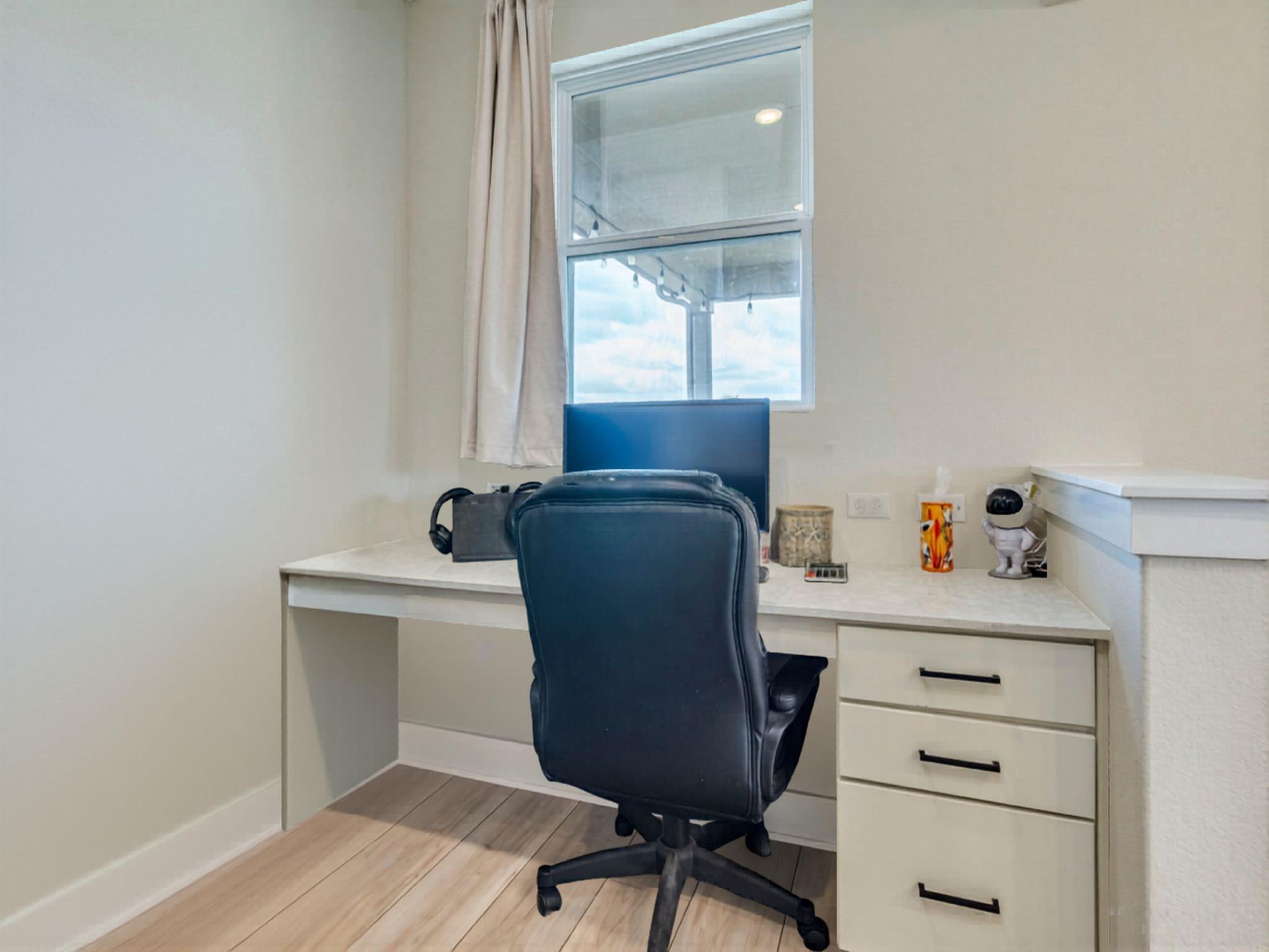 297 Tree Nut Loop, Buda, TX 78610