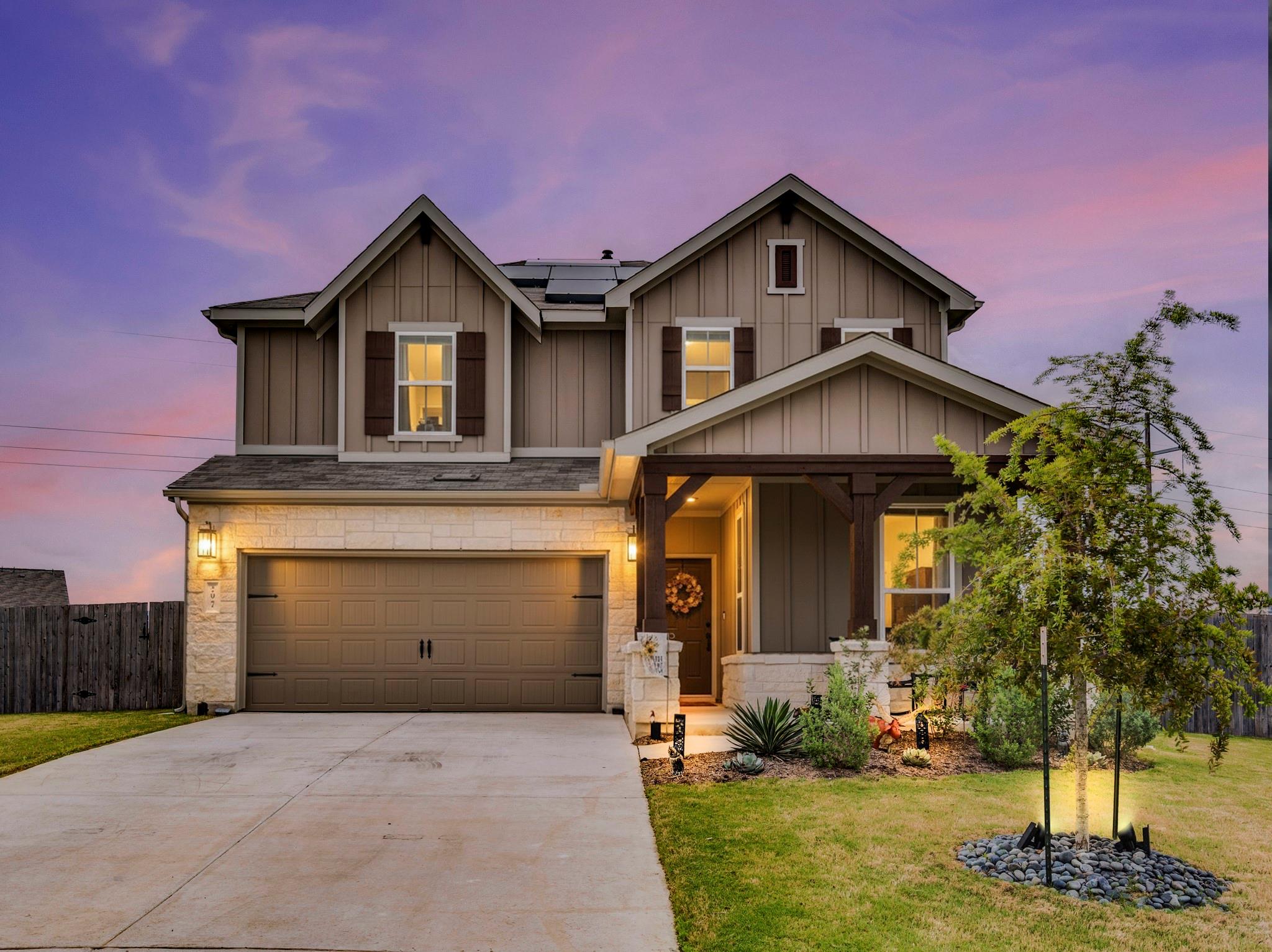 297 Tree Nut Loop, Buda, TX 78610