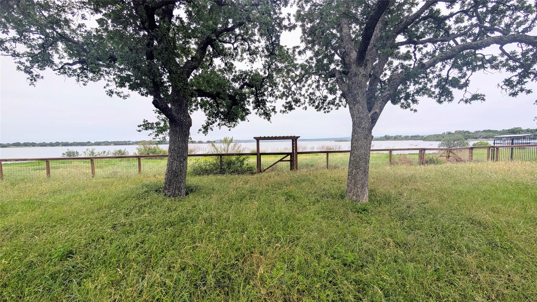 114 Agarita Dr, Burnet, TX 78611