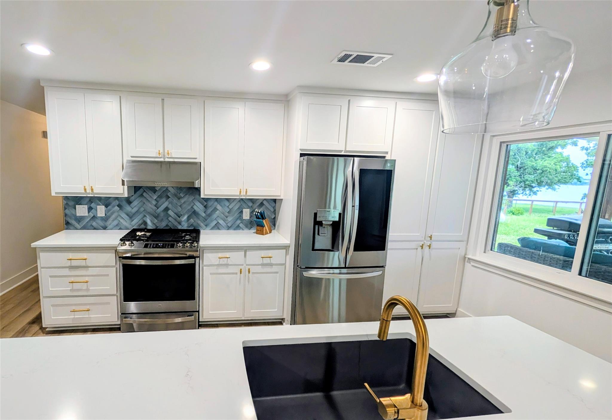 114 Agarita Dr, Burnet, TX 78611