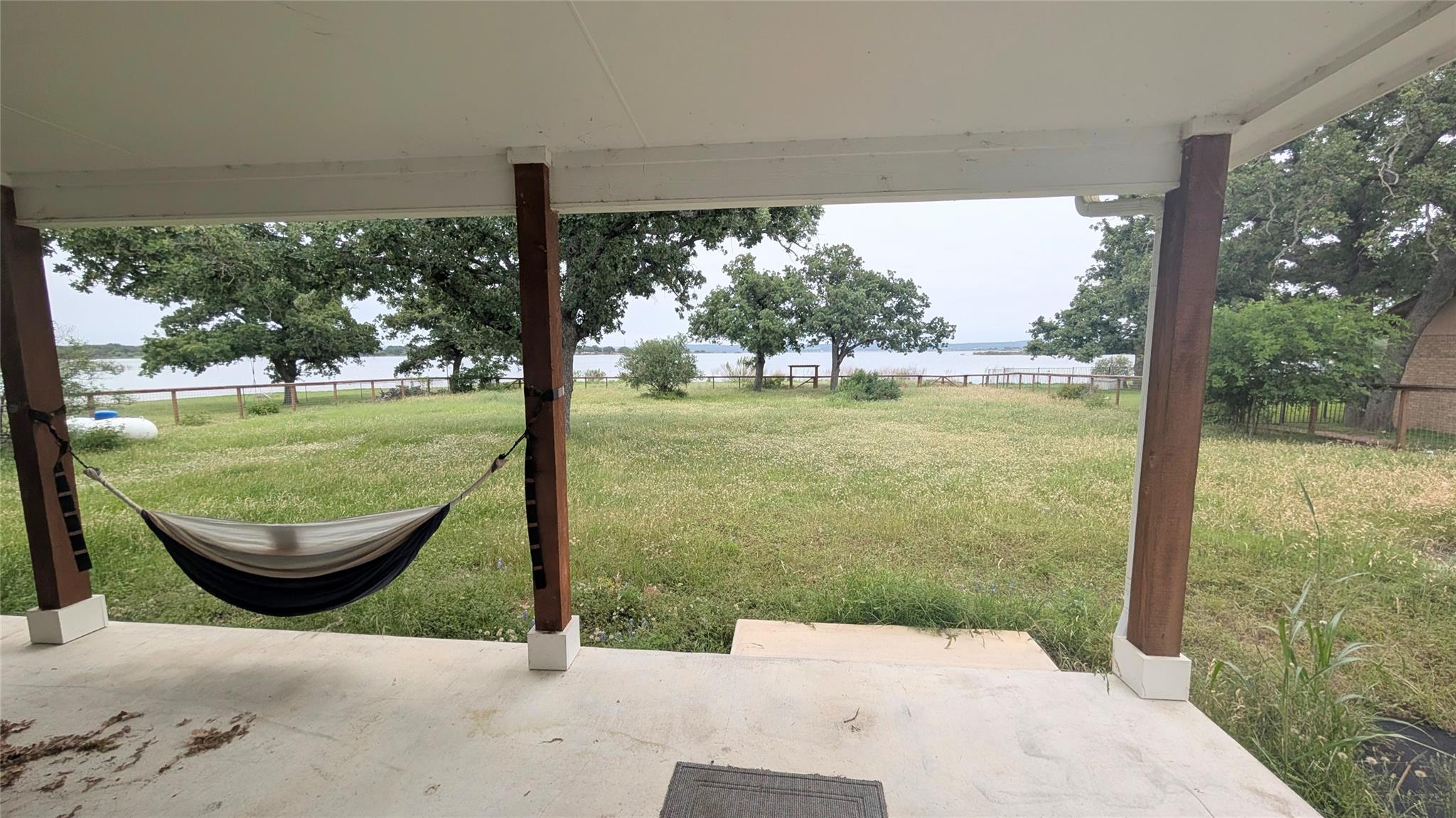 114 Agarita Dr, Burnet, TX 78611