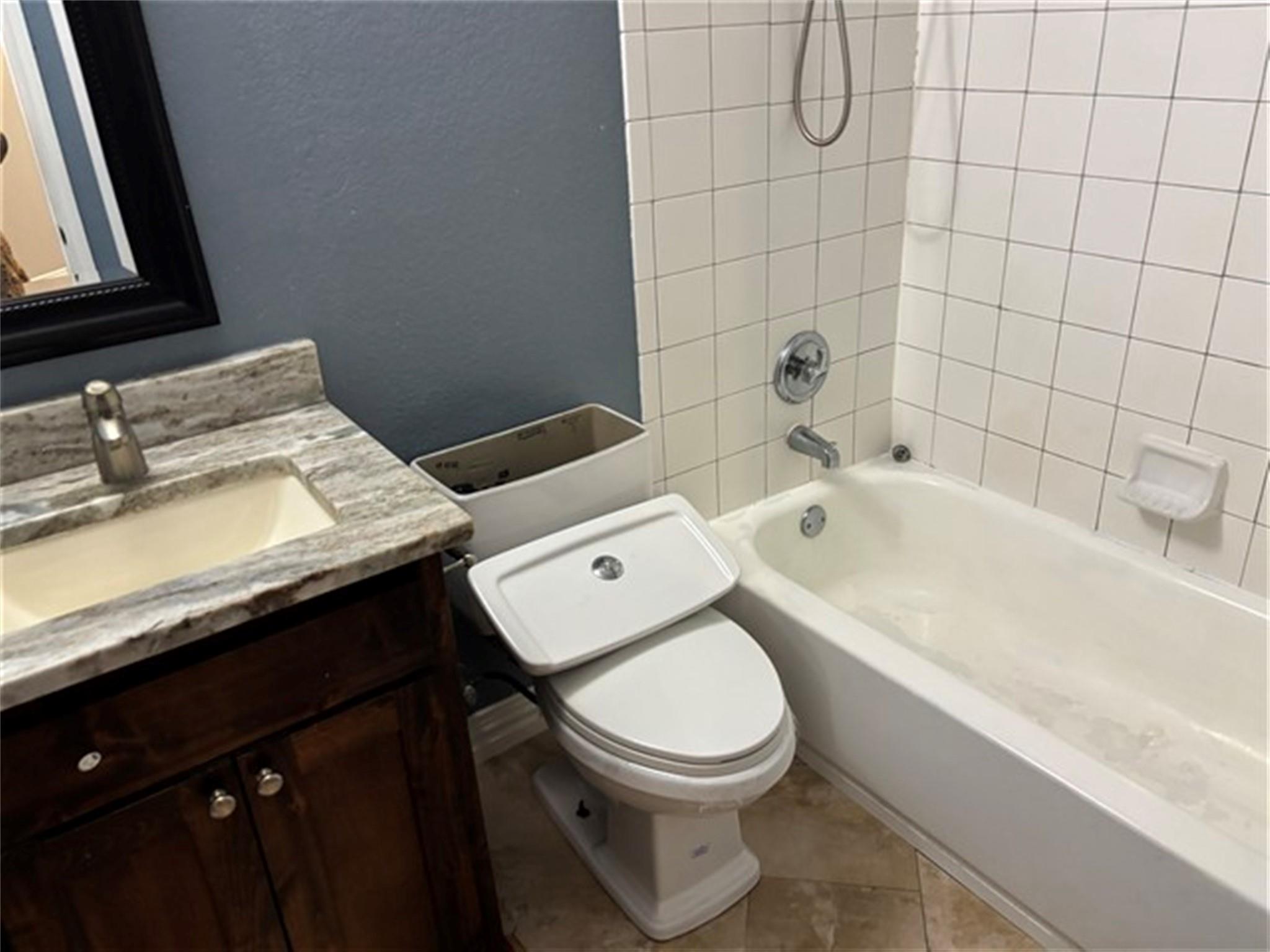 14917 Lantern Dr, Pflugerville, TX 78660