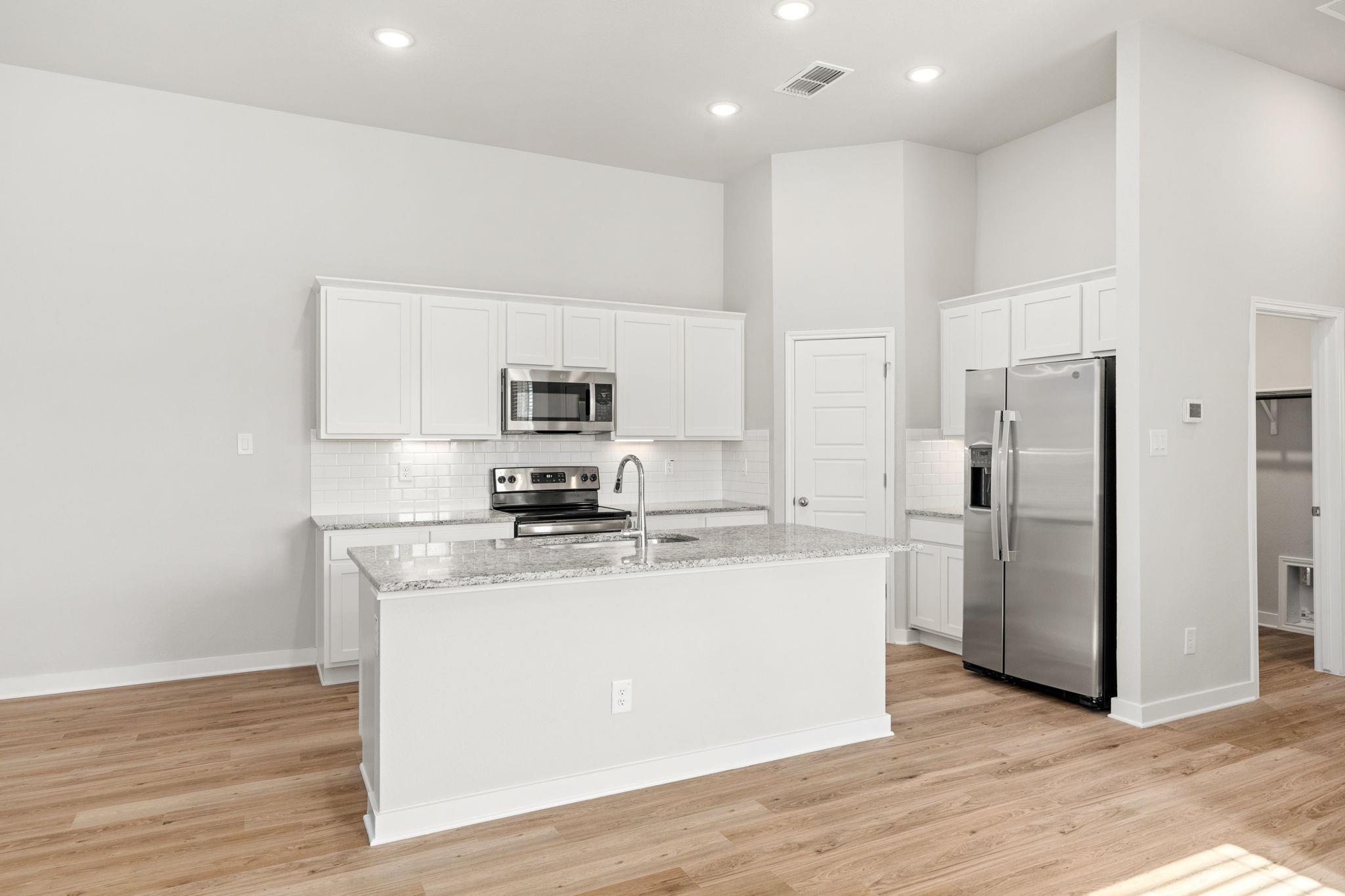 130 Schrader Unit B Dr # B, Buda, TX 78610