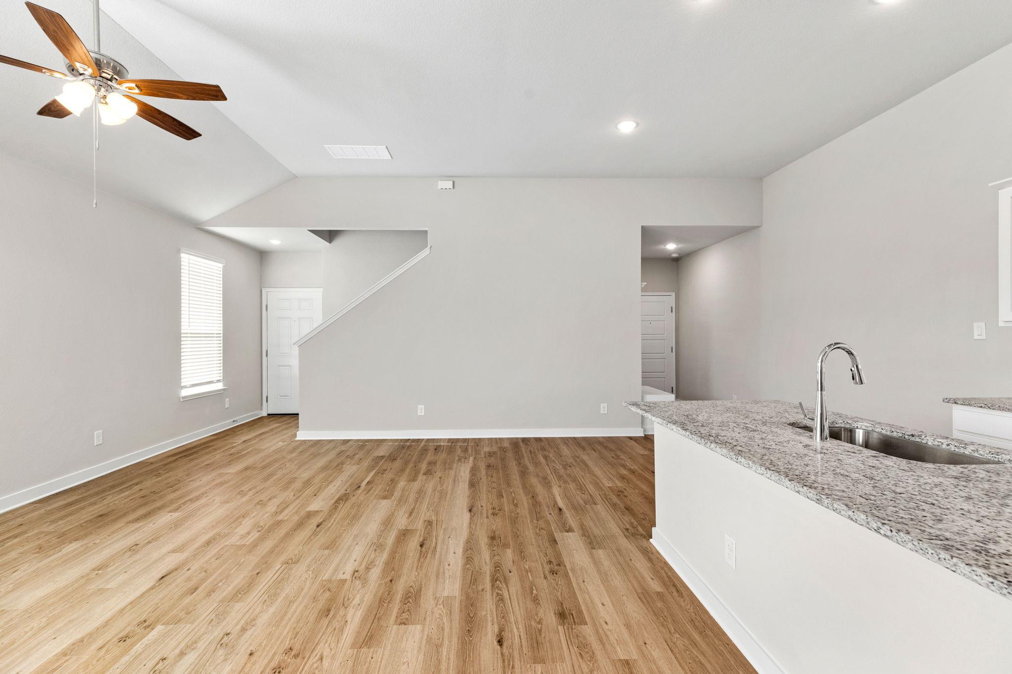 130 Schrader Unit B Dr # B, Buda, TX 78610