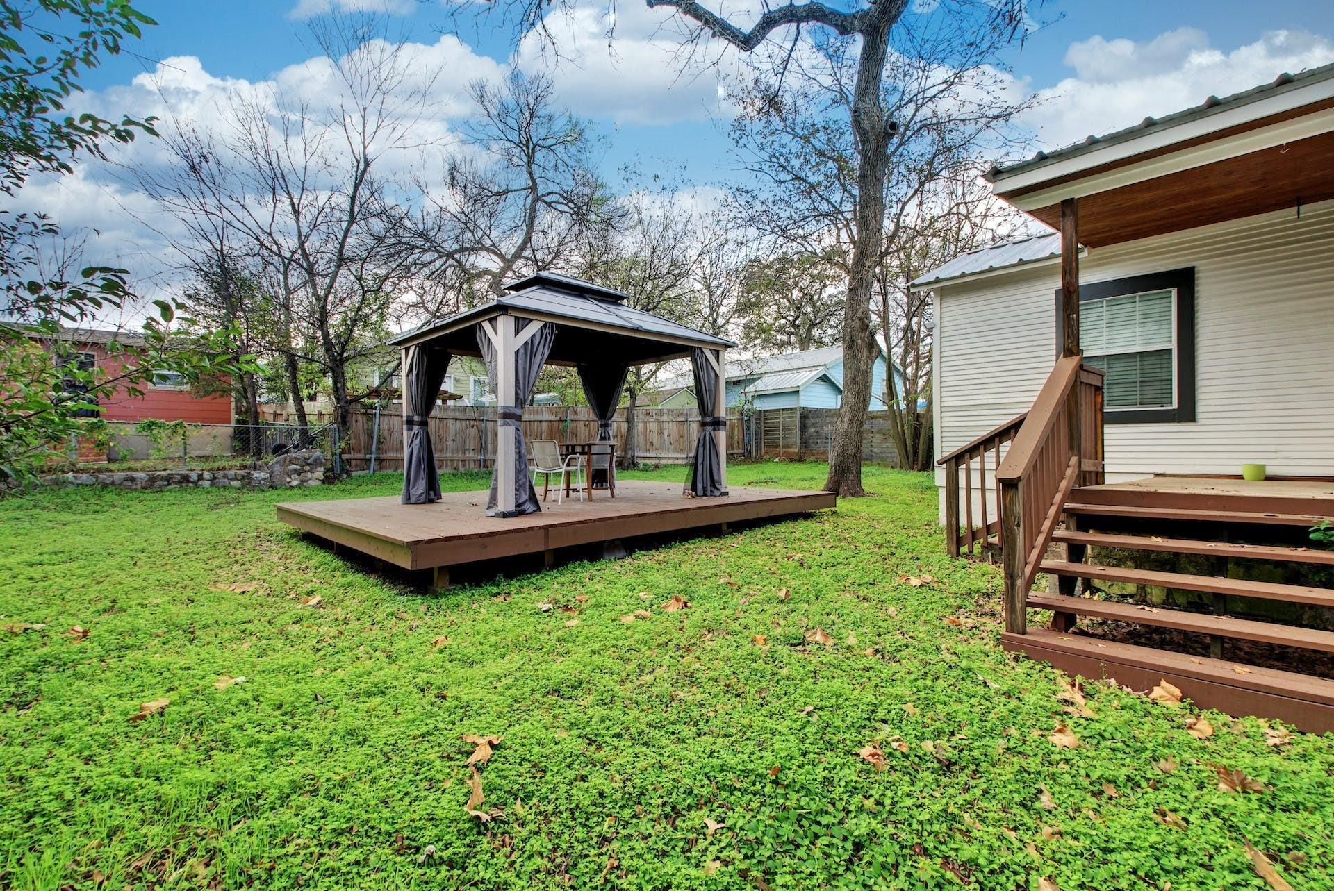 1121 Leona St, Austin, TX 78702