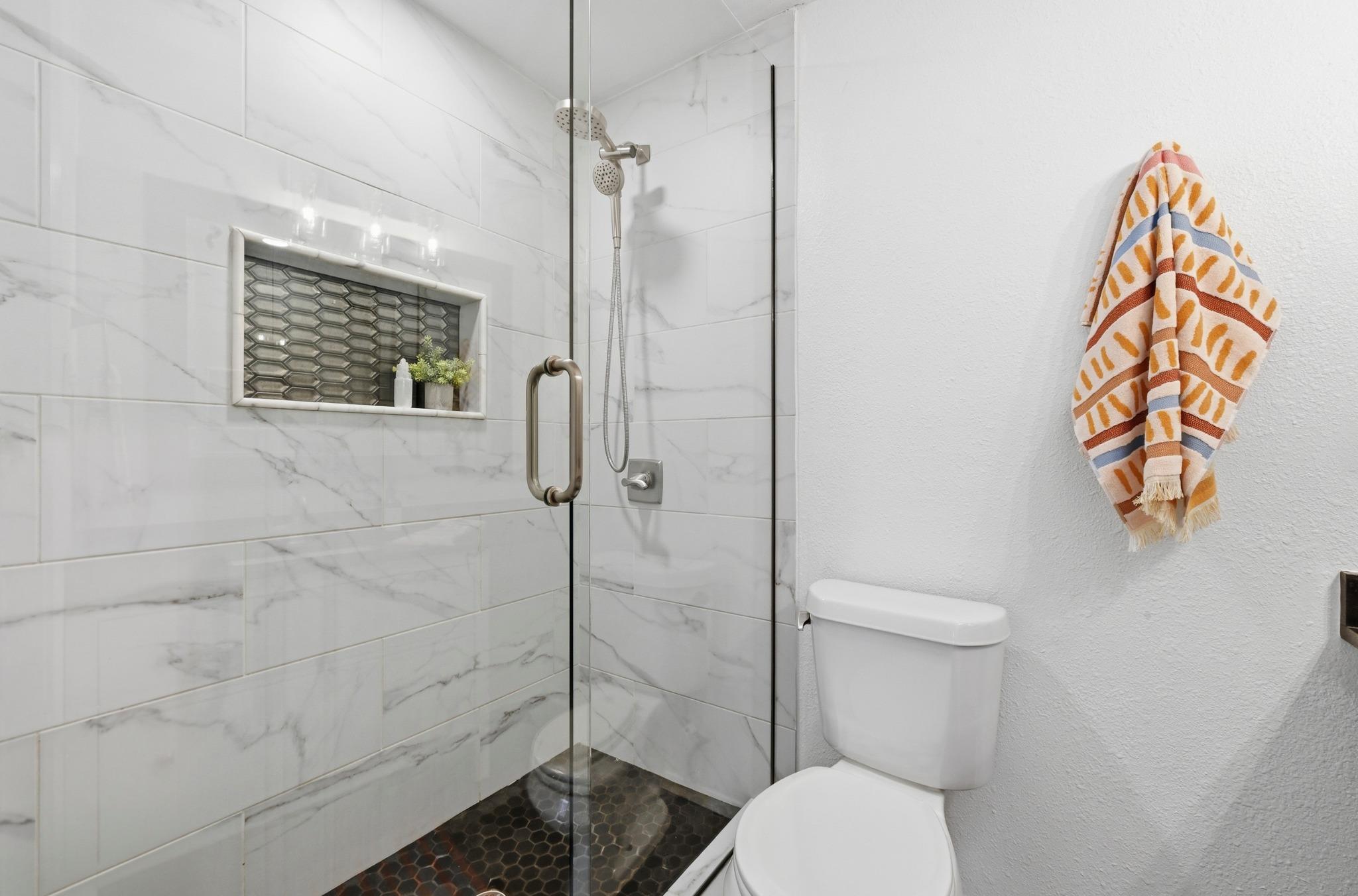 8400 Jamestown Dr # 332, Austin, TX 78758