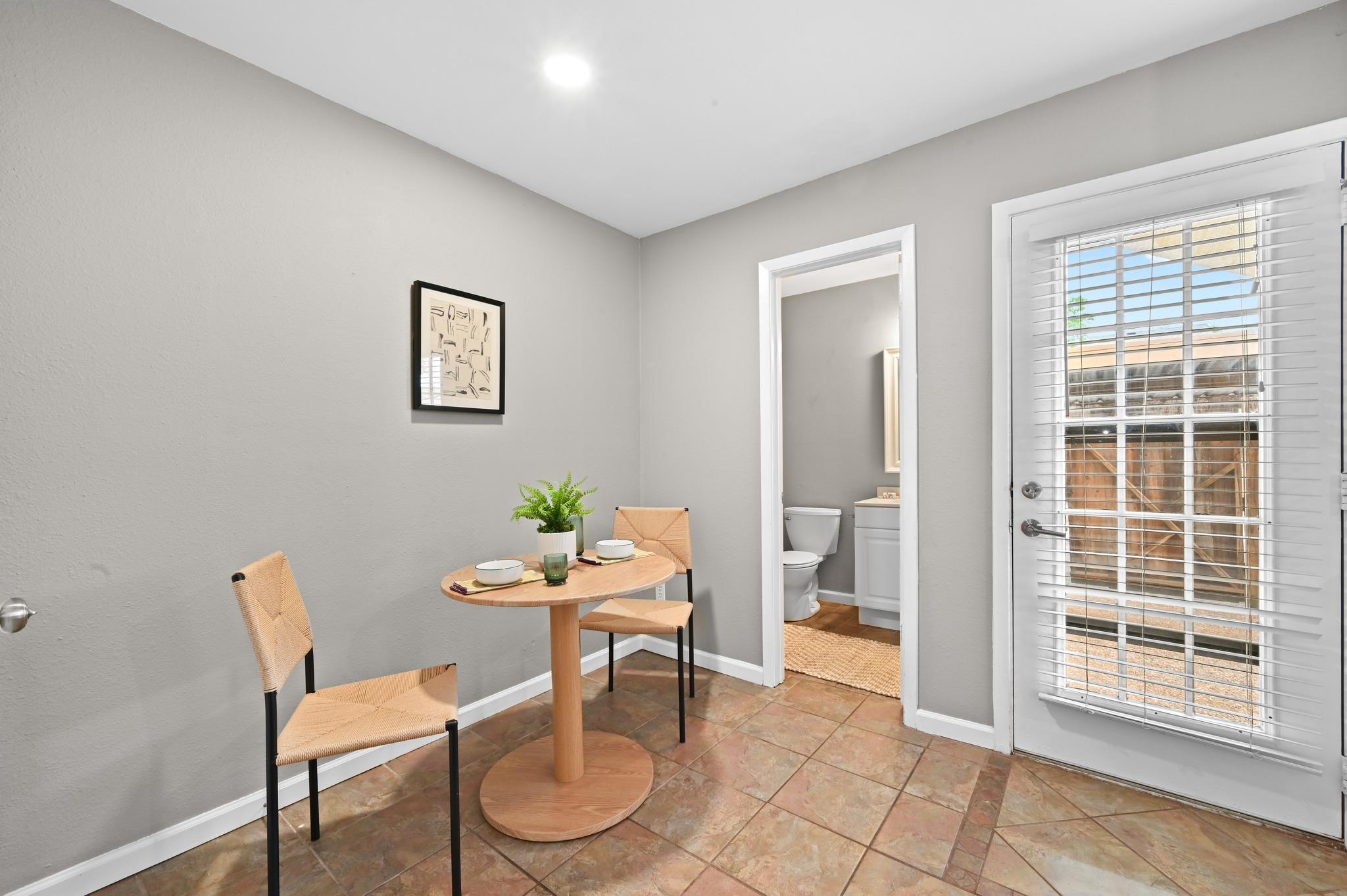 8400 Jamestown Dr # 332, Austin, TX 78758