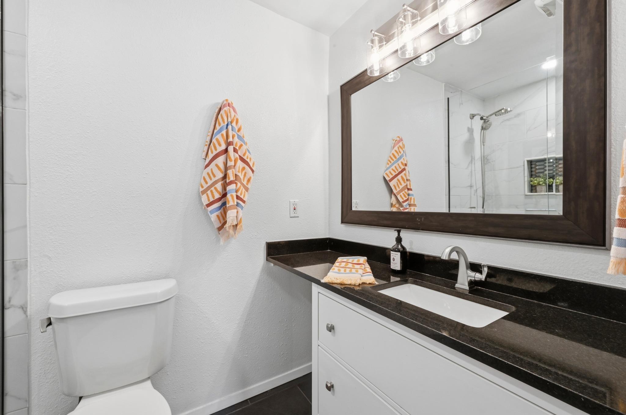 8400 Jamestown Dr # 332, Austin, TX 78758