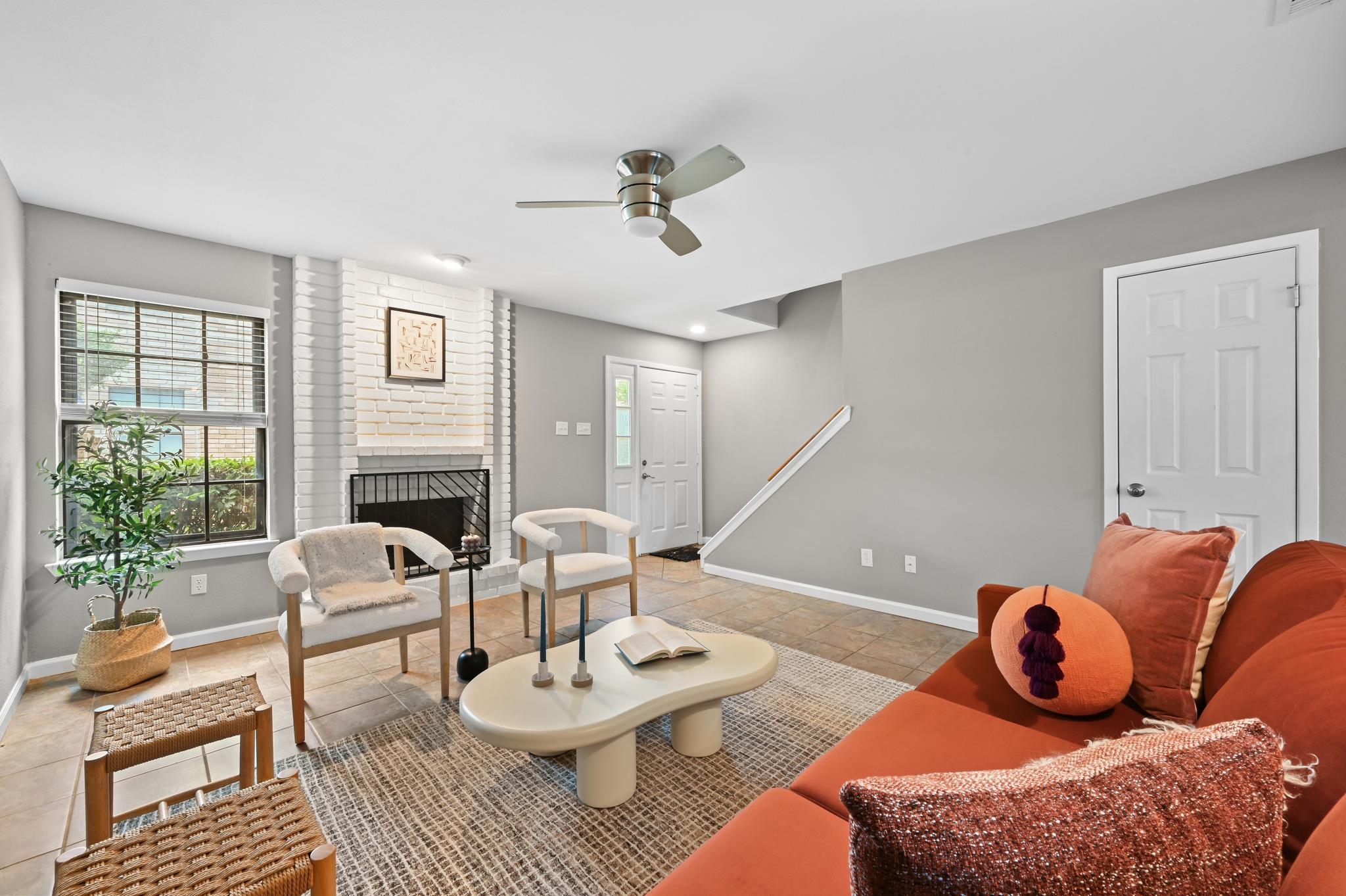 8400 Jamestown Dr # 332, Austin, TX 78758