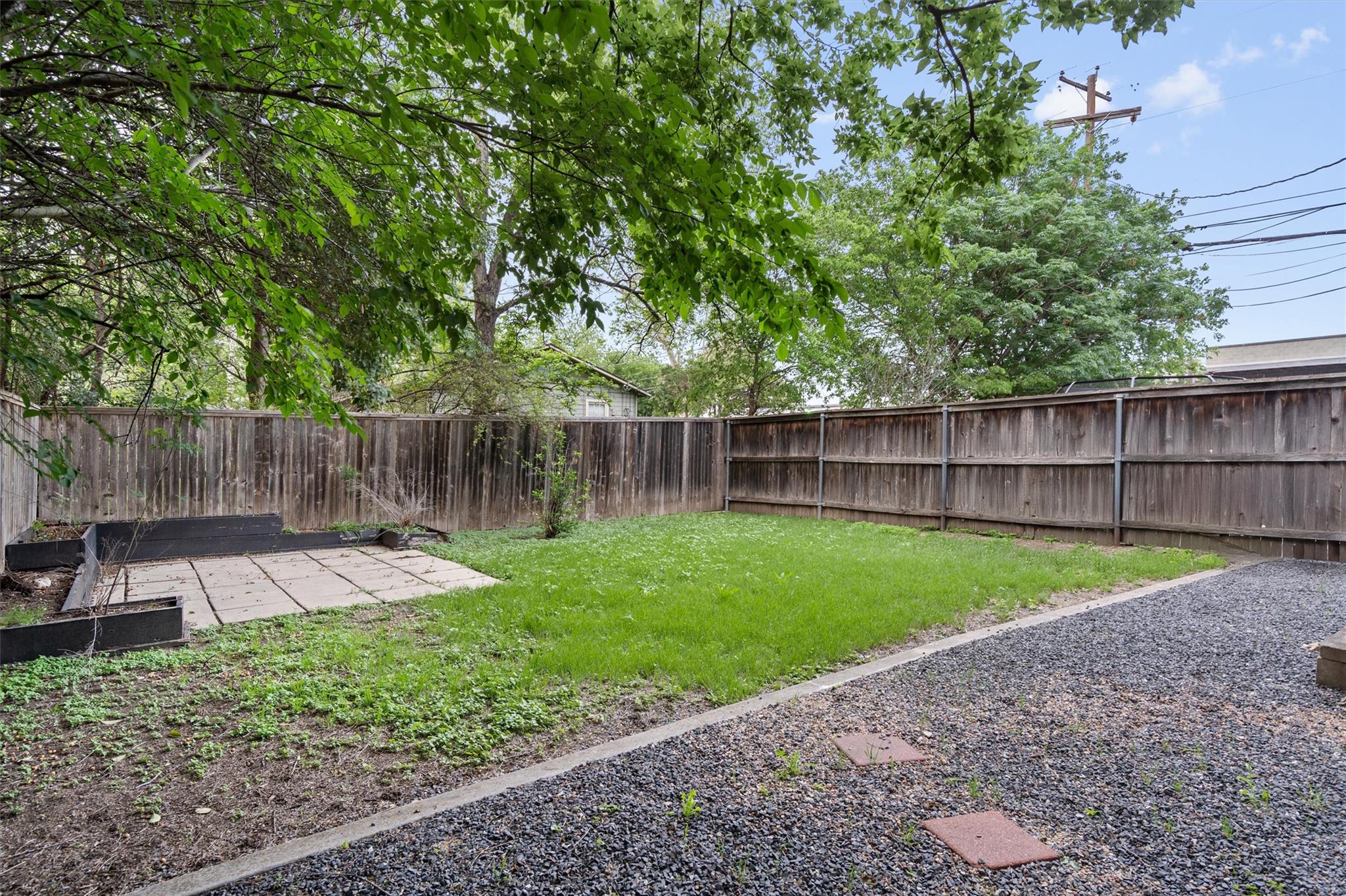 900 Brentwood St # A, Austin, TX 78757