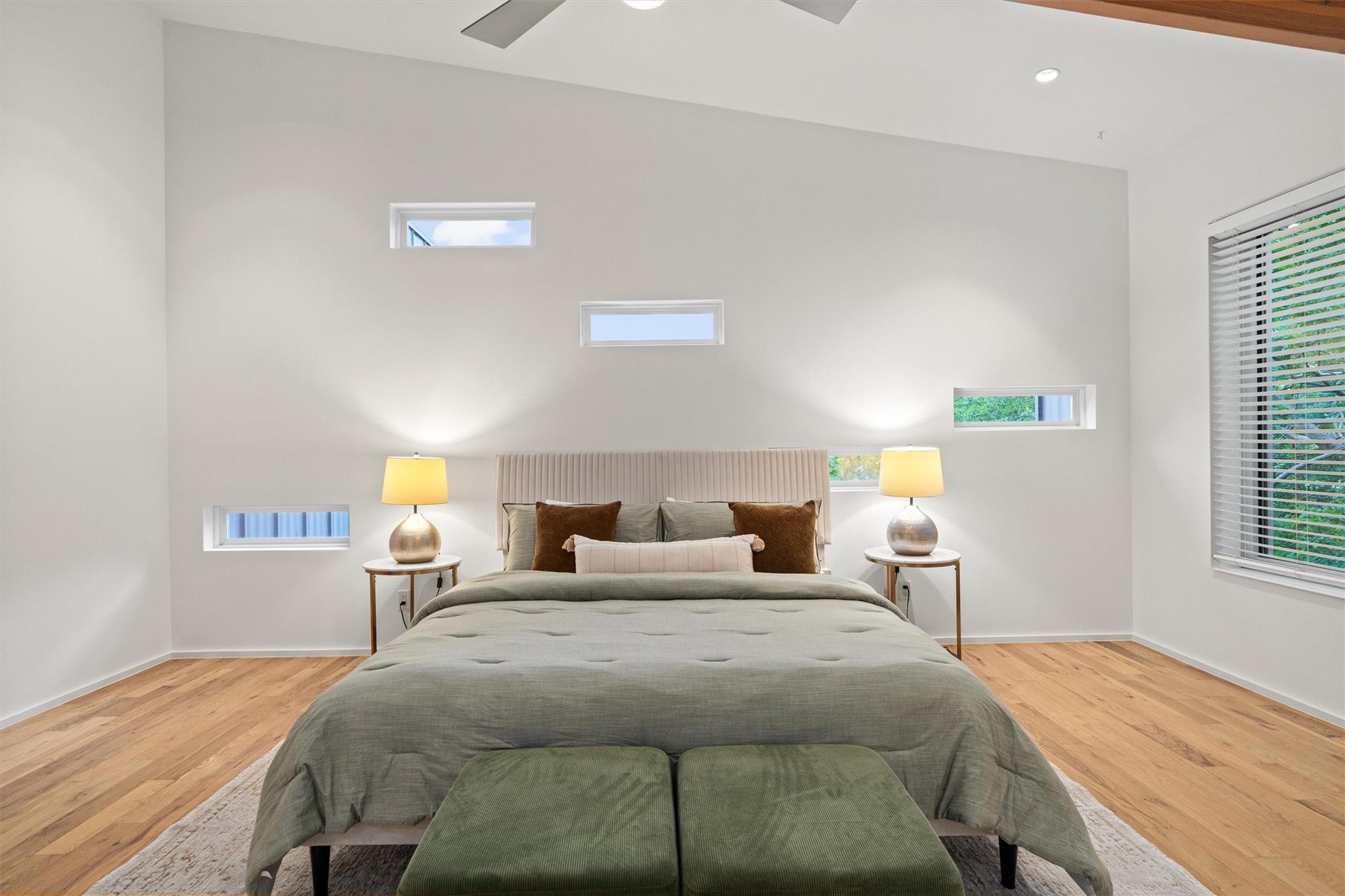 900 Brentwood St # A, Austin, TX 78757