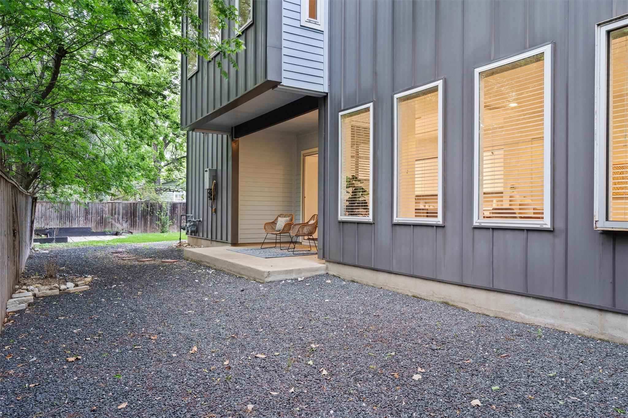 900 Brentwood St # A, Austin, TX 78757