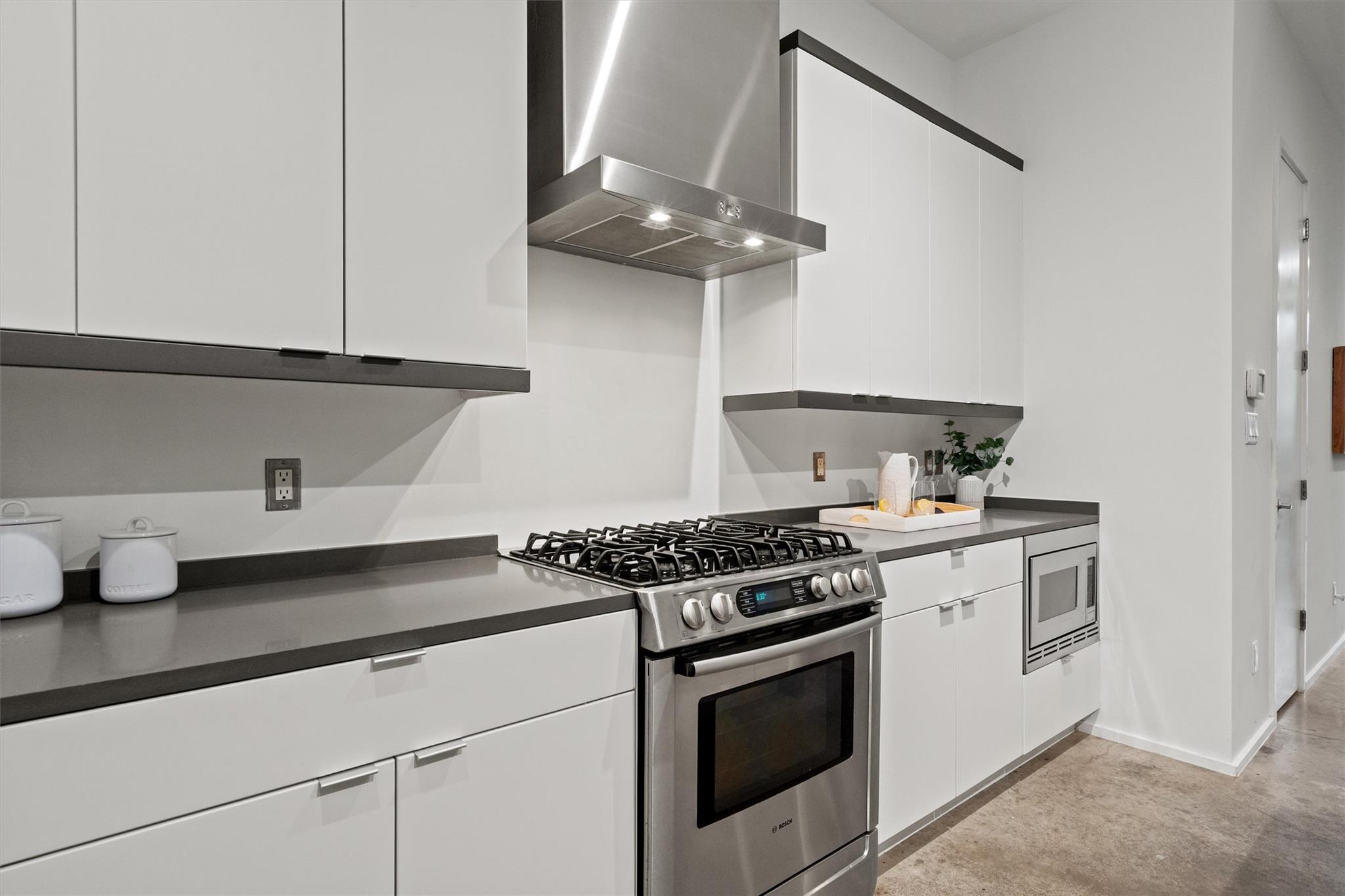 900 Brentwood St # A, Austin, TX 78757