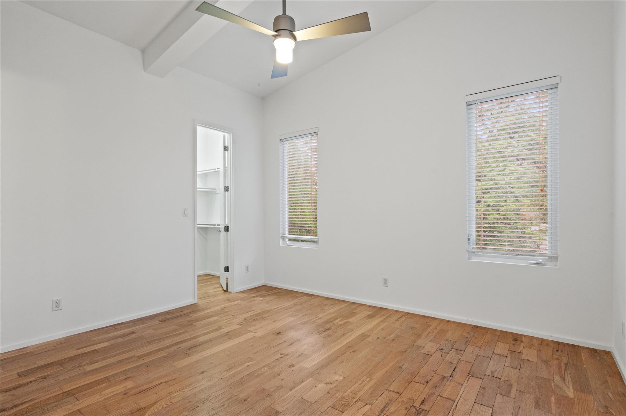 900 Brentwood St # A, Austin, TX 78757