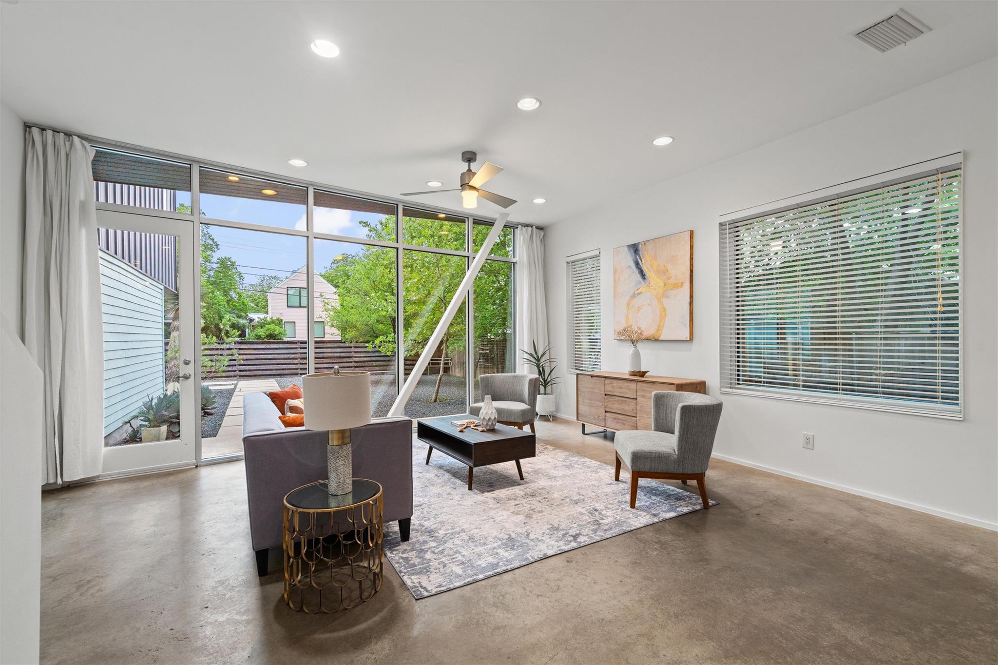 900 Brentwood St # A, Austin, TX 78757