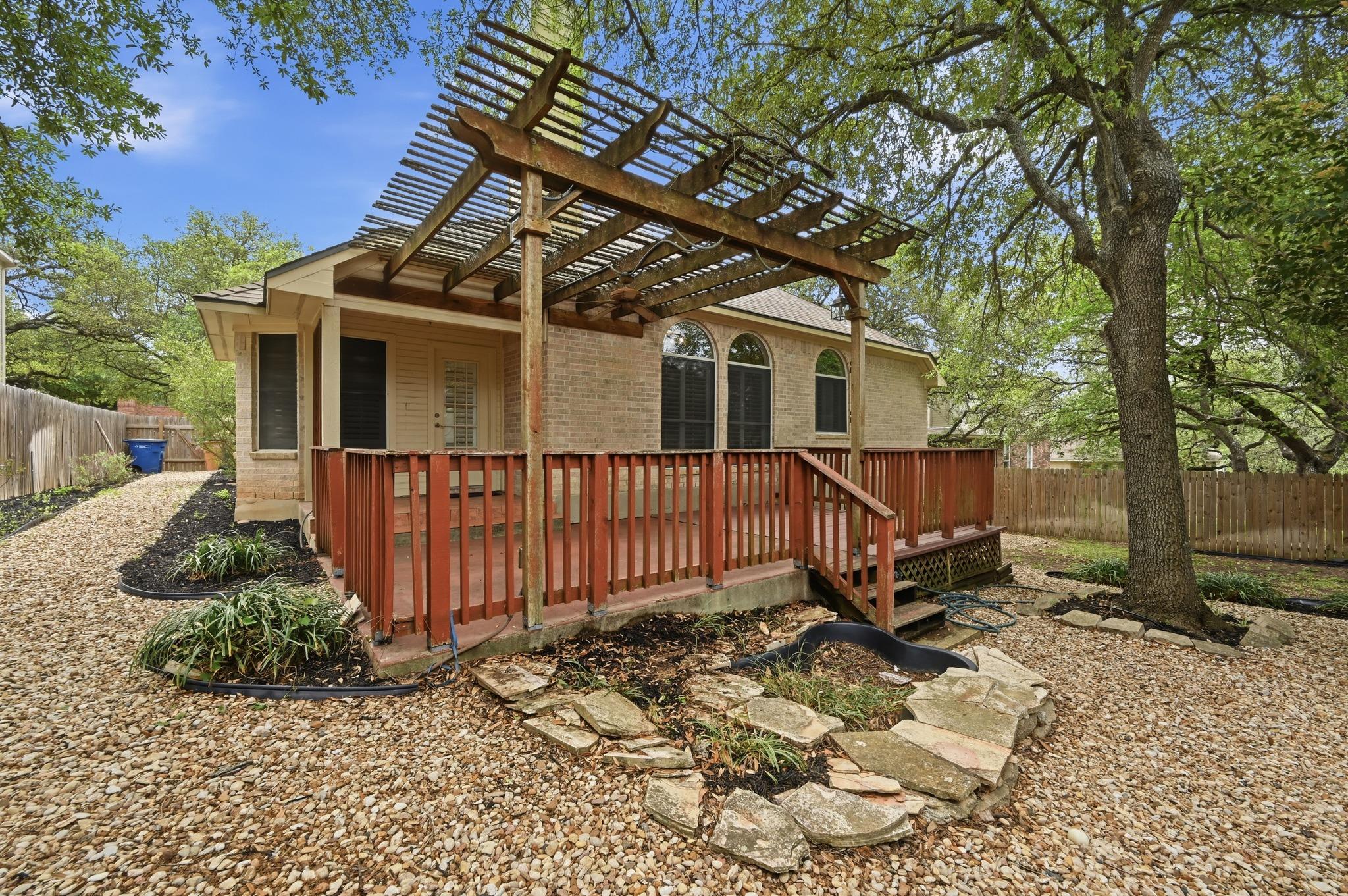 11318 Pebble Garden Ln, Austin, TX 78739