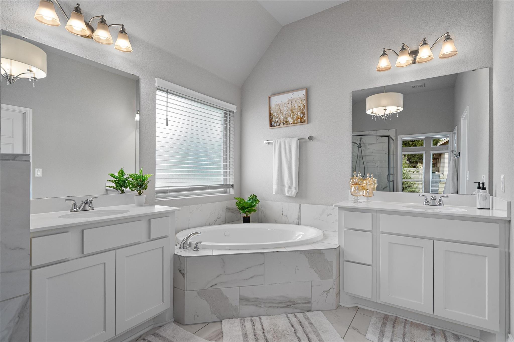 100 Indian Paintbrush Trl, Georgetown, TX 78628