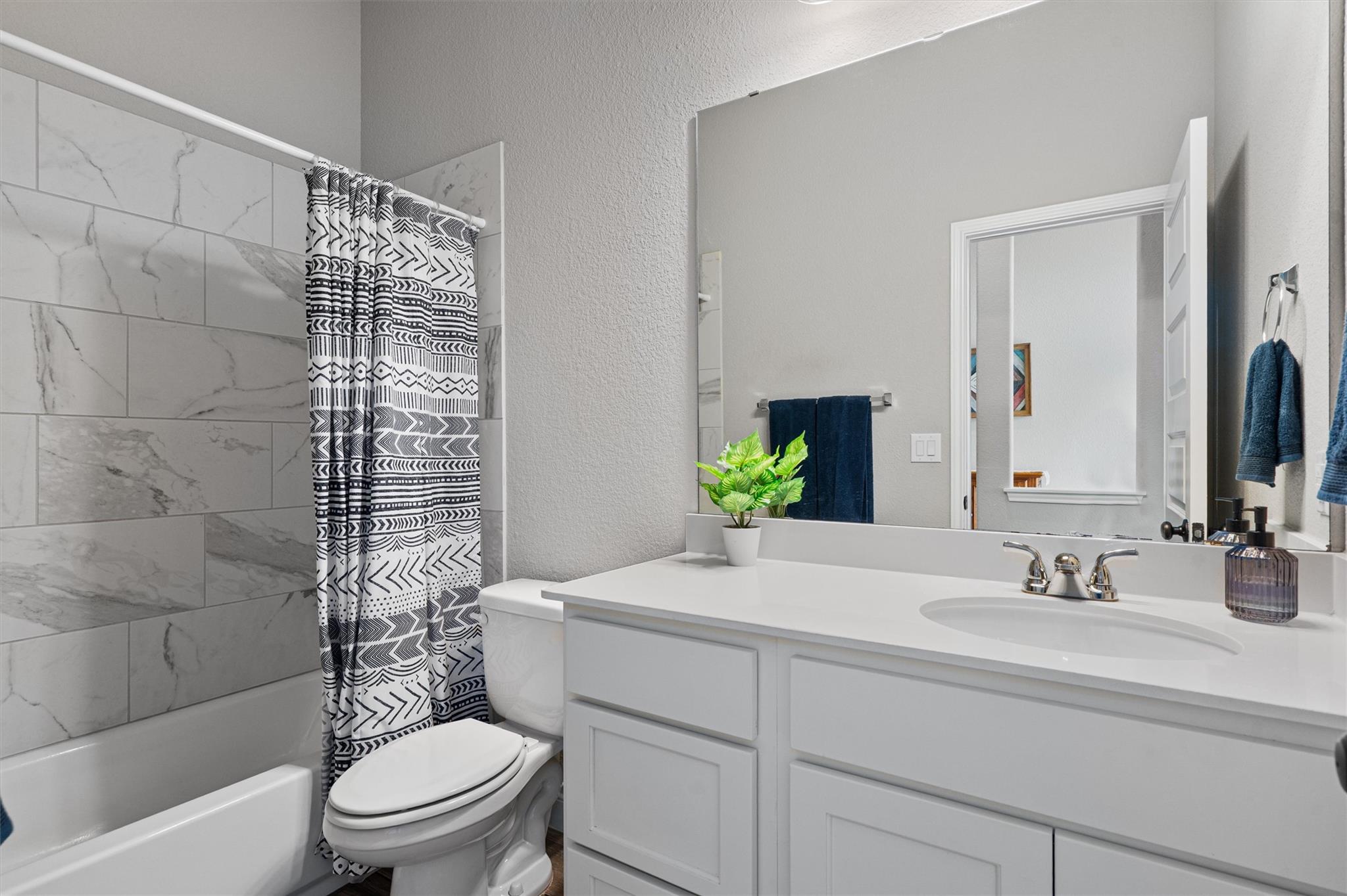 100 Indian Paintbrush Trl, Georgetown, TX 78628