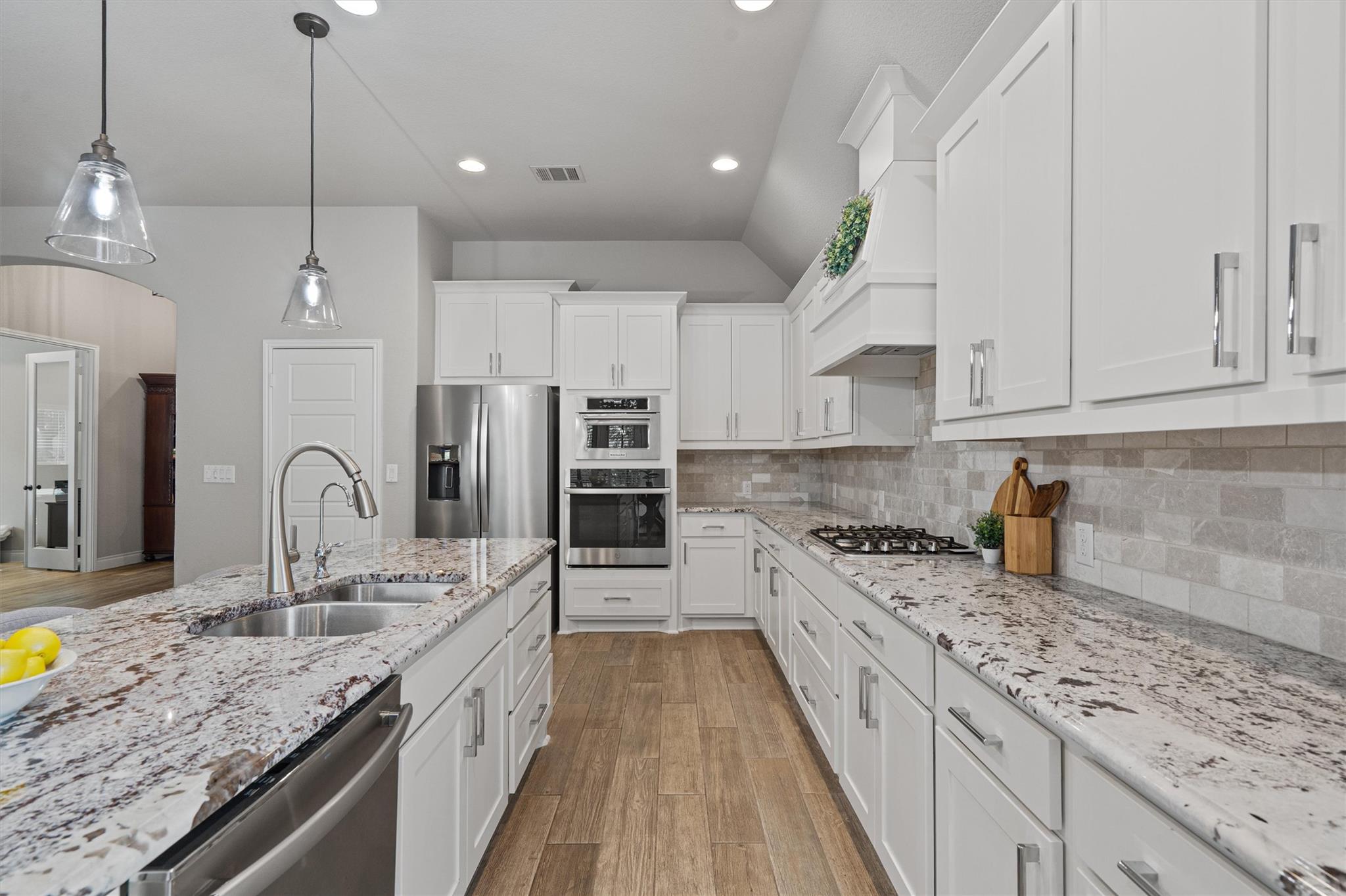 100 Indian Paintbrush Trl, Georgetown, TX 78628