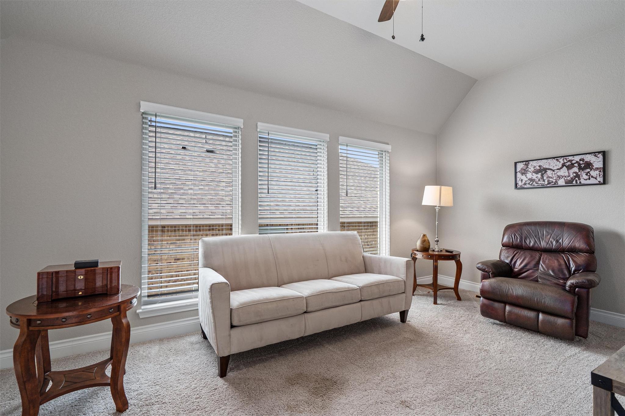 100 Indian Paintbrush Trl, Georgetown, TX 78628