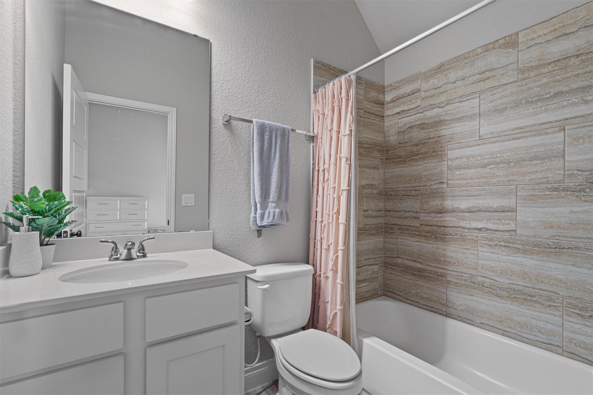 100 Indian Paintbrush Trl, Georgetown, TX 78628