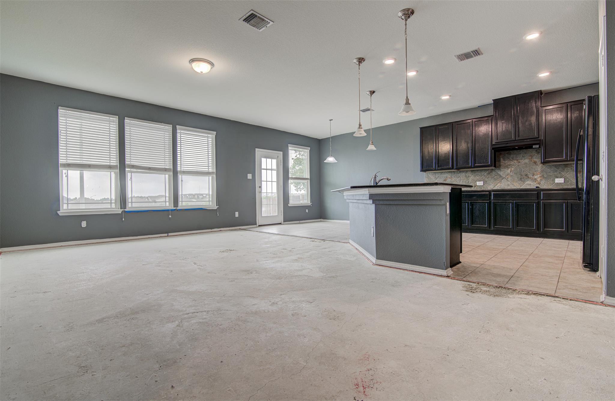 245 Culebra Dr, Georgetown, TX 78626