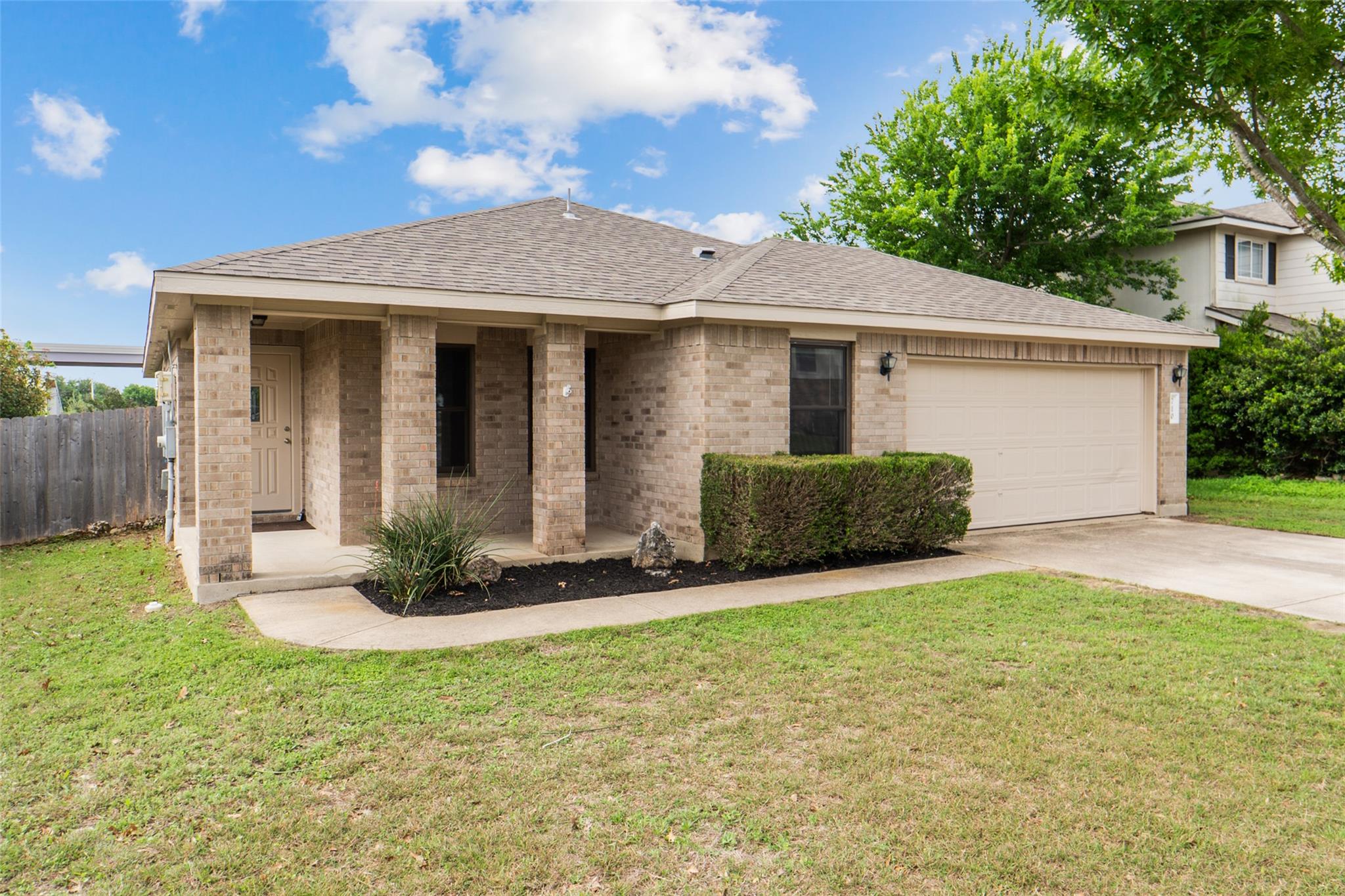 710 Sherry Dr, Leander, TX 78641