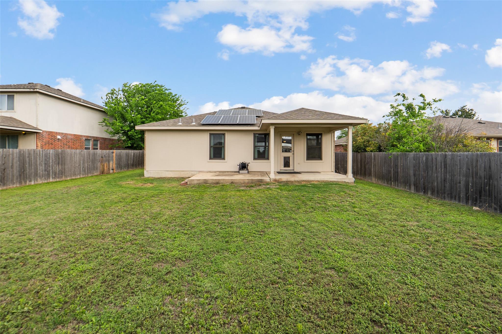 710 Sherry Dr, Leander, TX 78641