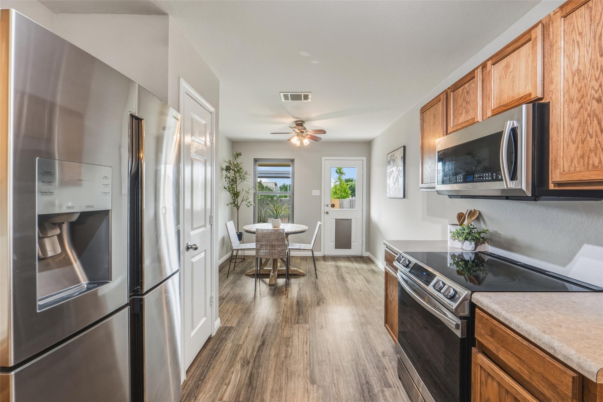 710 Sherry Dr, Leander, TX 78641