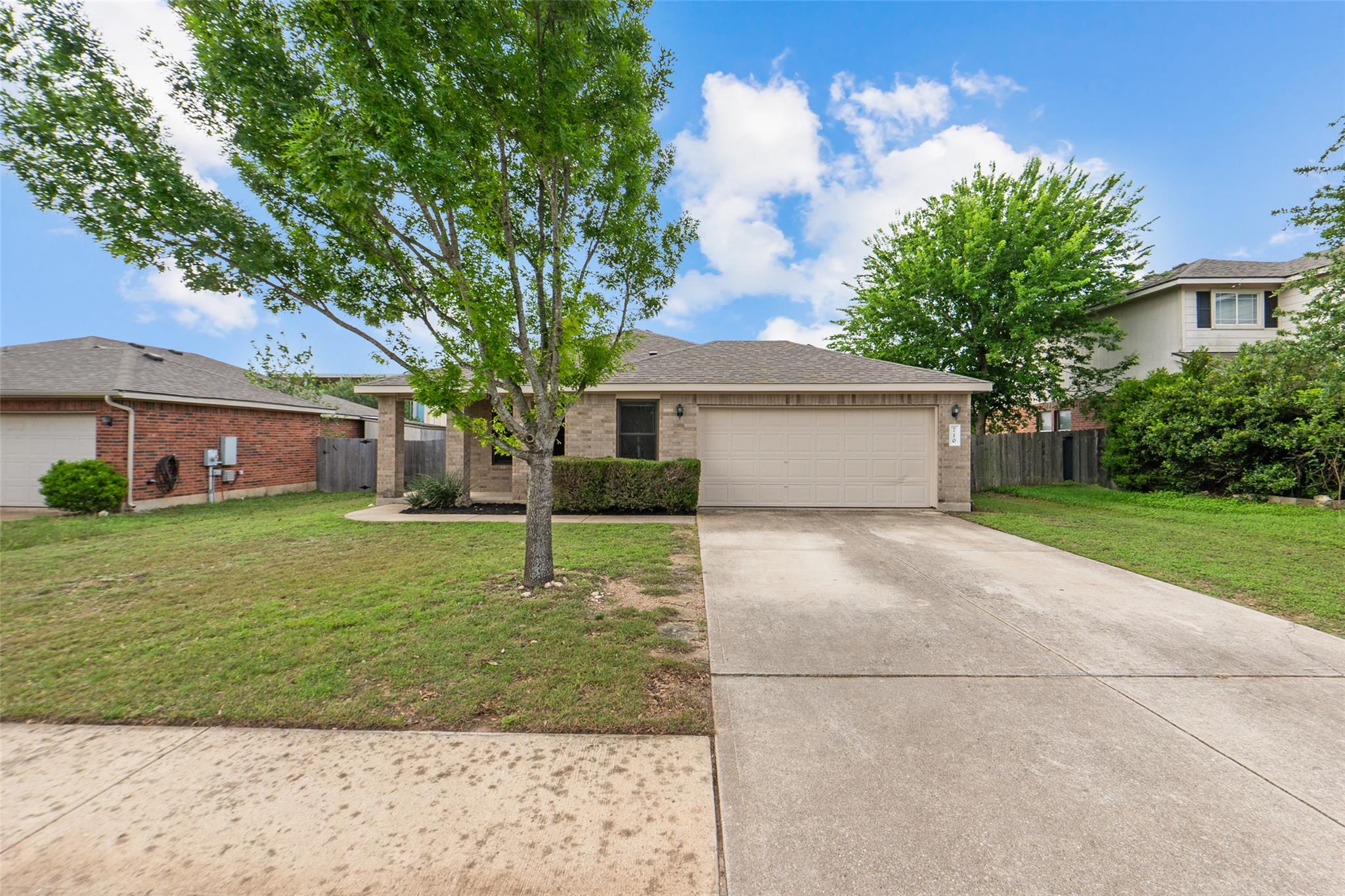 710 Sherry Dr, Leander, TX 78641