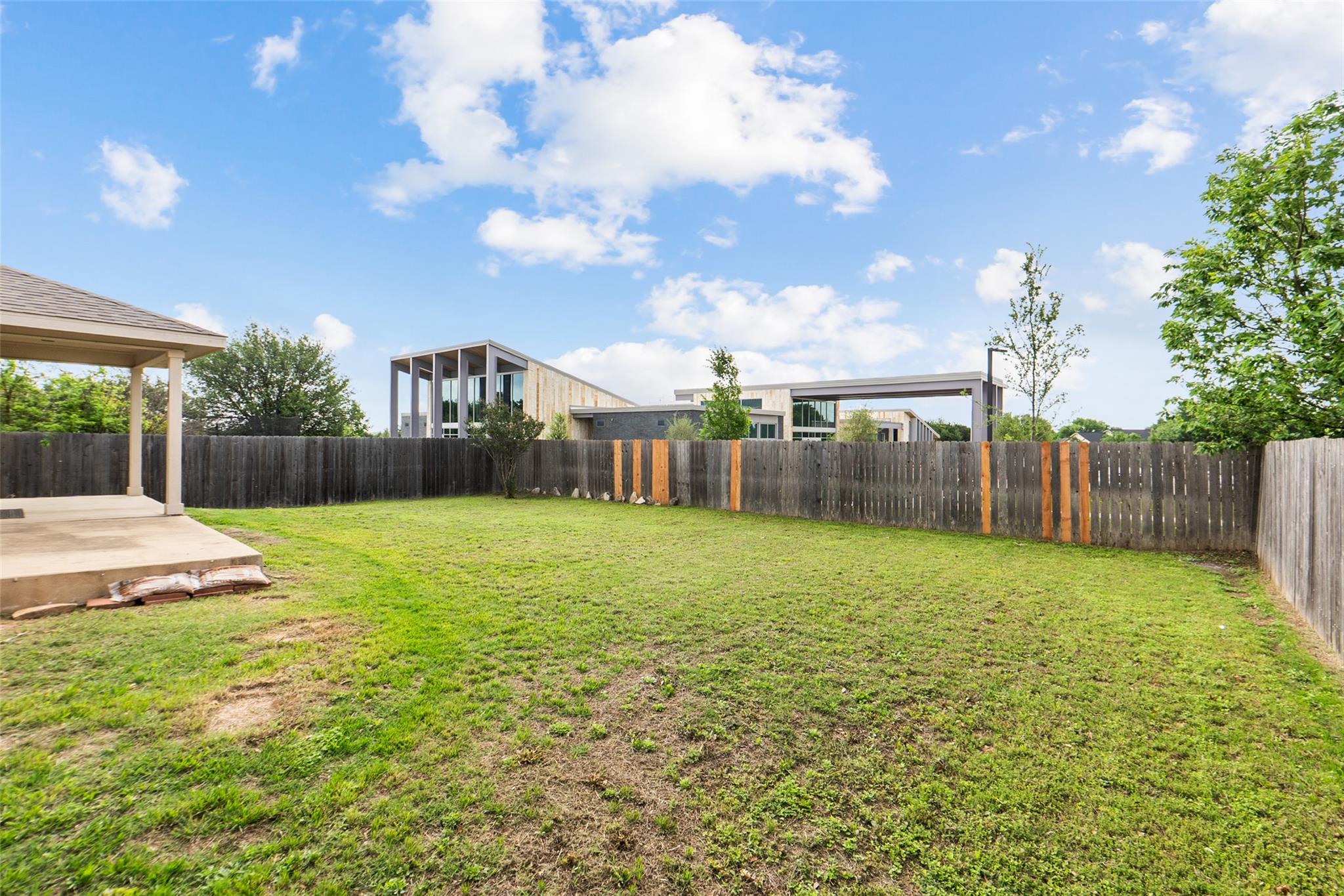 710 Sherry Dr, Leander, TX 78641