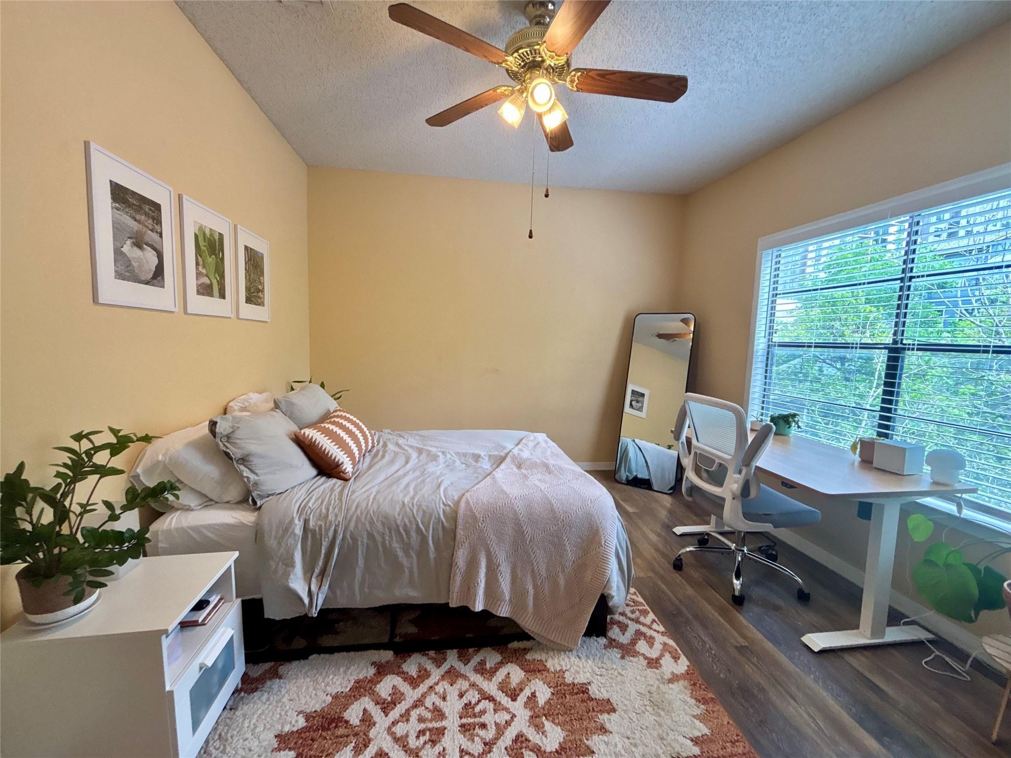 915 W 23rd St # 206, Austin, TX 78705