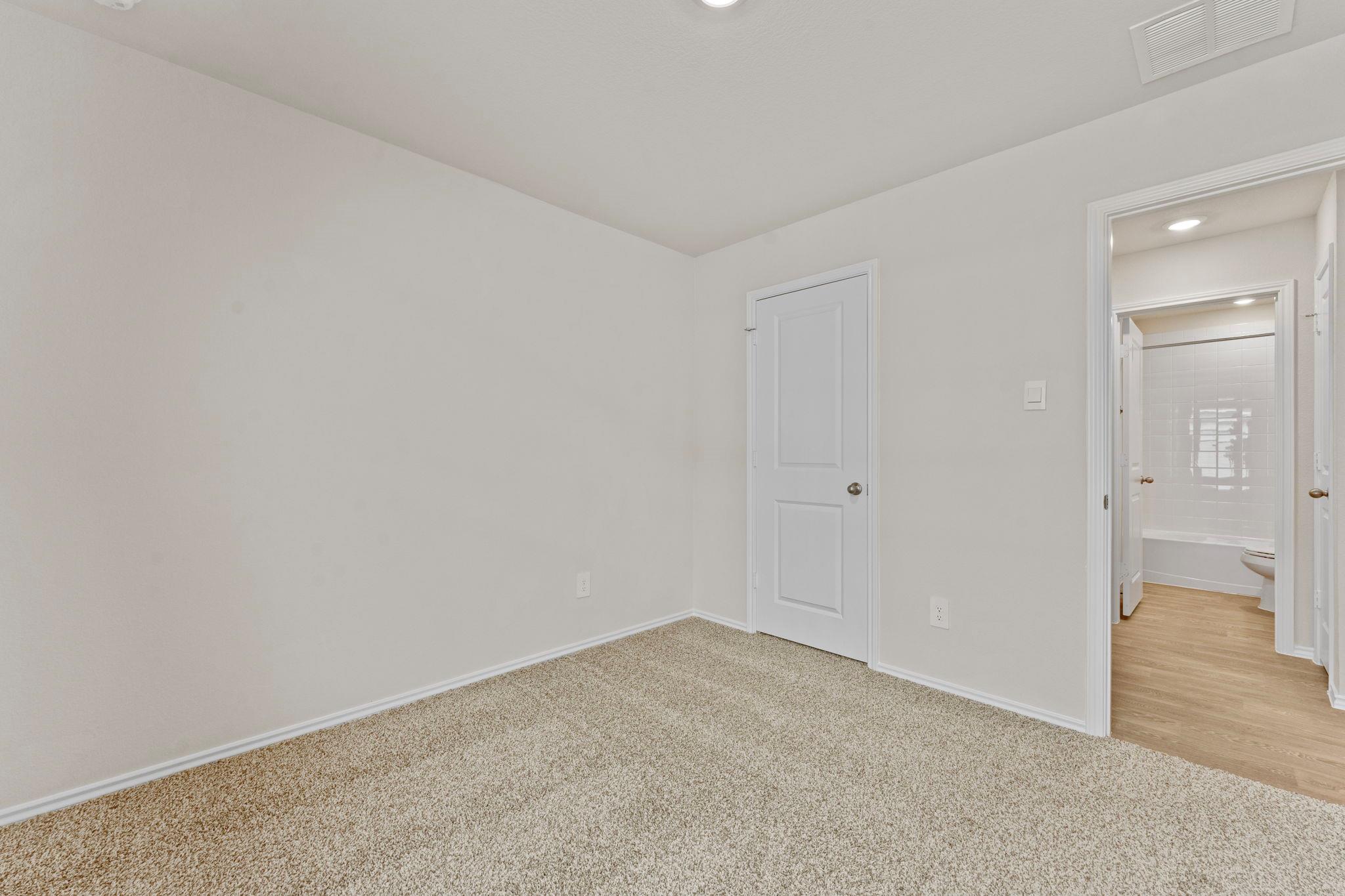 210 Langston Dr, Maxwell, TX 78640