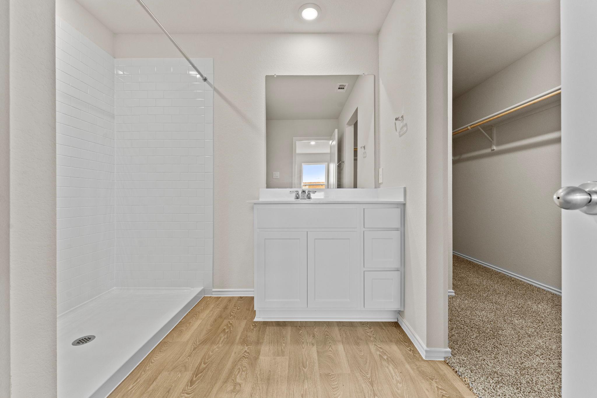 210 Langston Dr, Maxwell, TX 78640