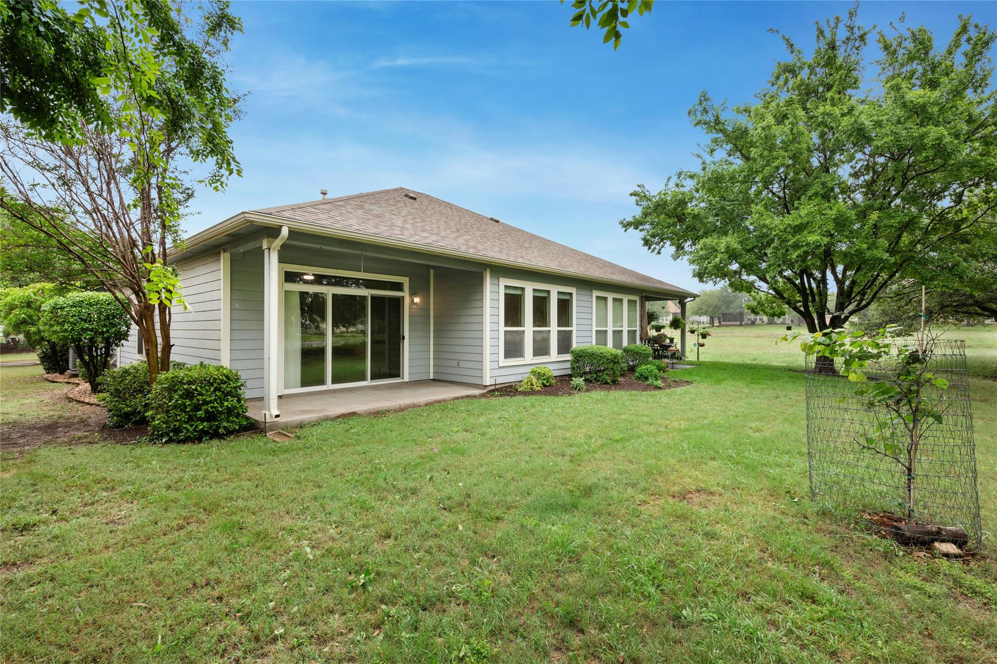 111 Hampton Cir, Georgetown, TX 78633