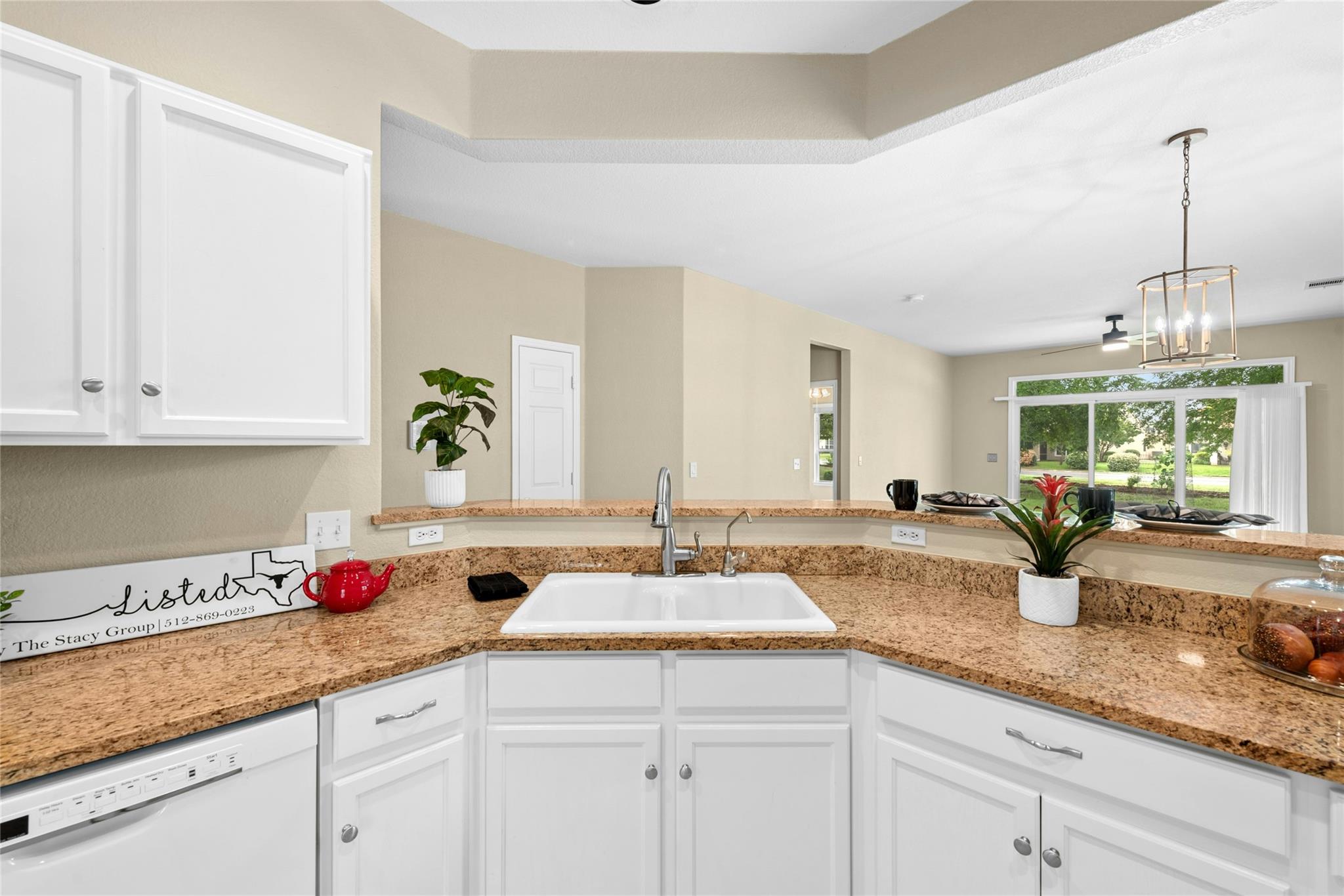 111 Hampton Cir, Georgetown, TX 78633