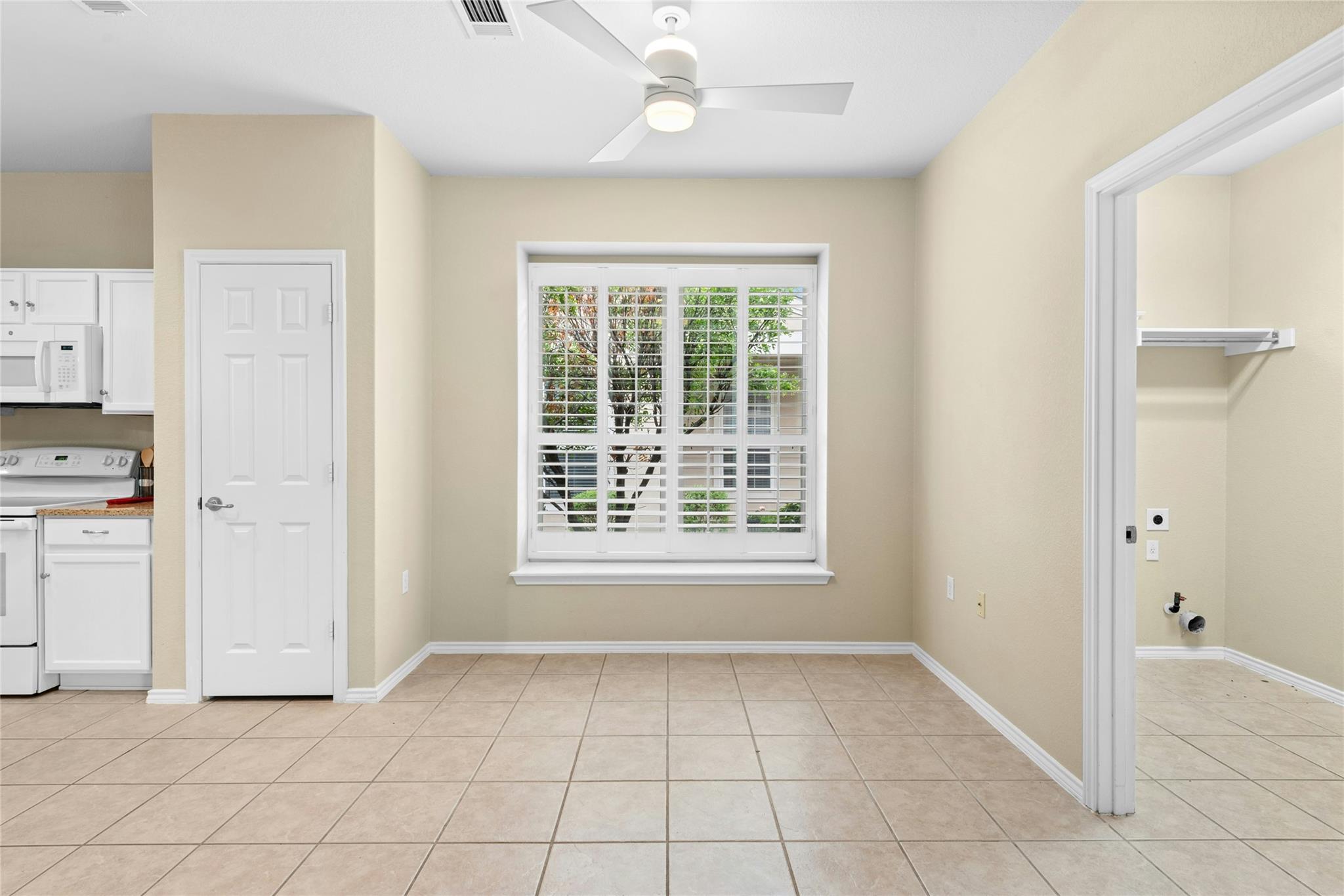 111 Hampton Cir, Georgetown, TX 78633