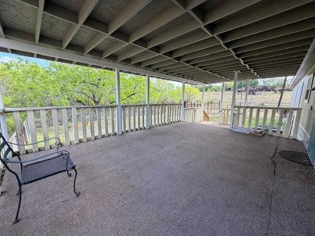 1235 Hoover St, Luling, TX 78648