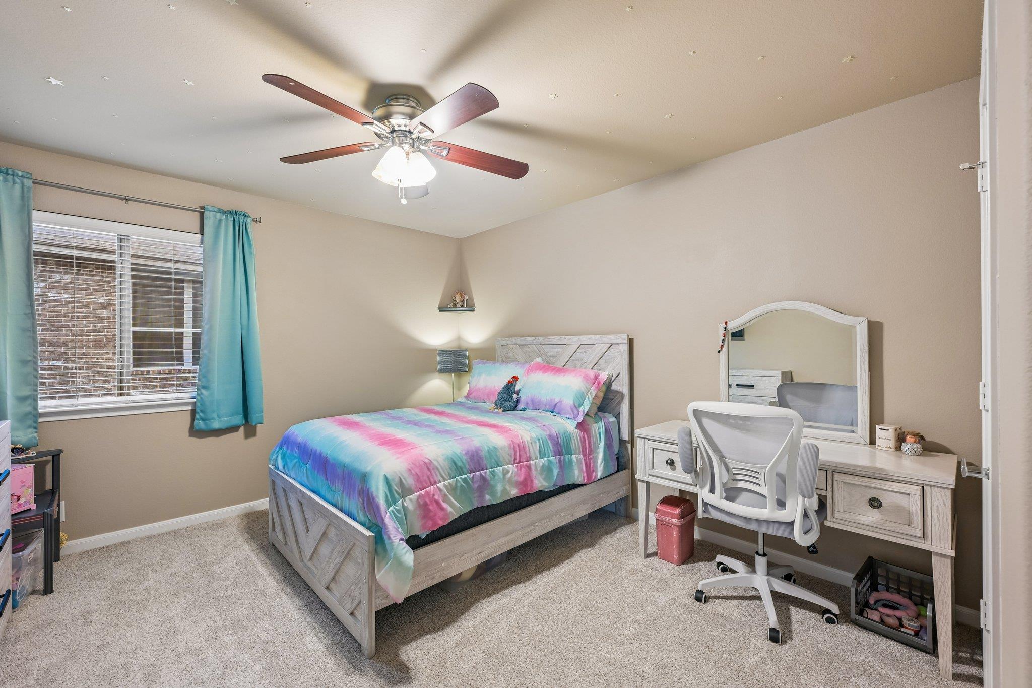 2336 Lyla Ln, Leander, TX 78641