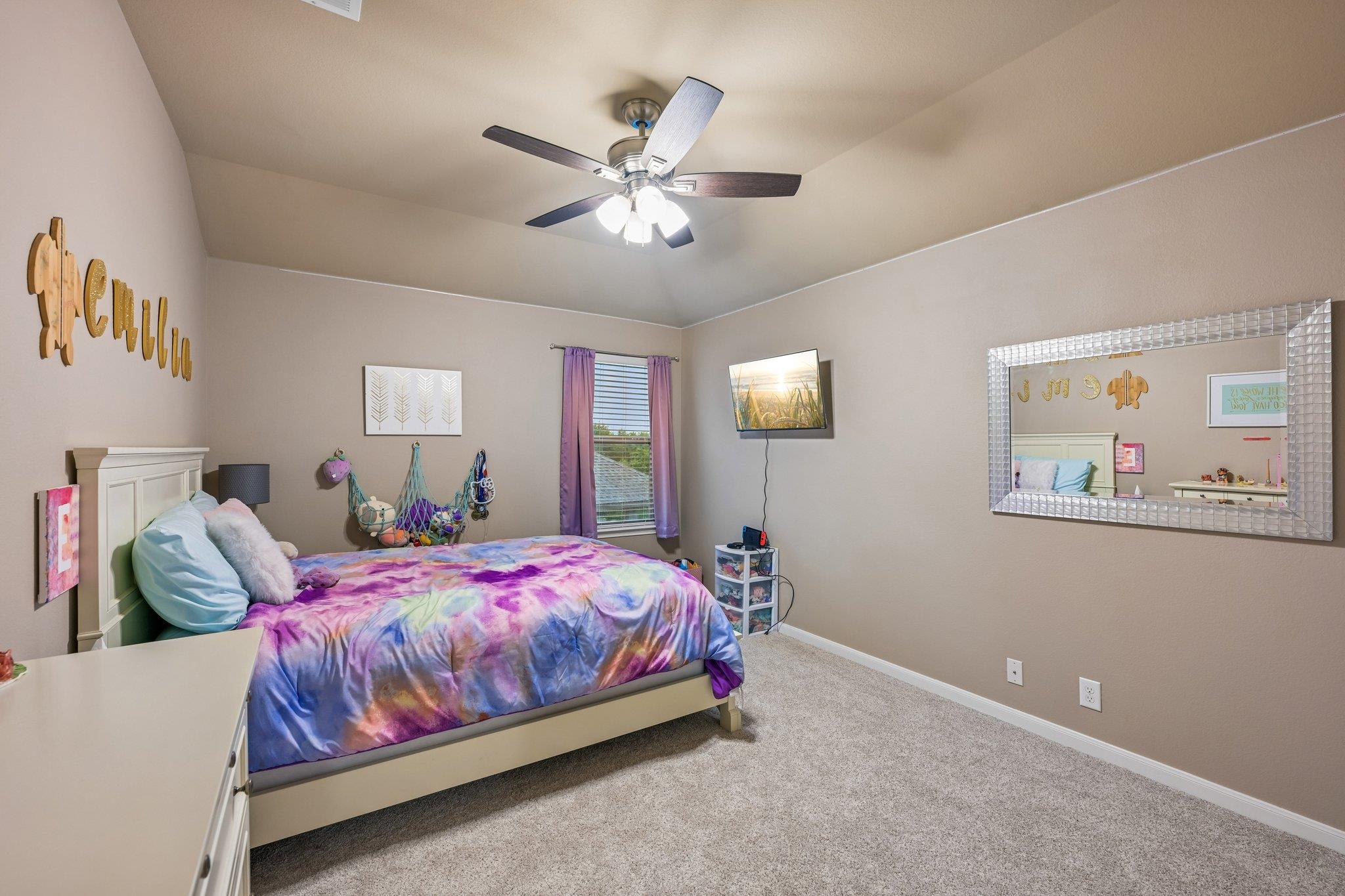 2336 Lyla Ln, Leander, TX 78641