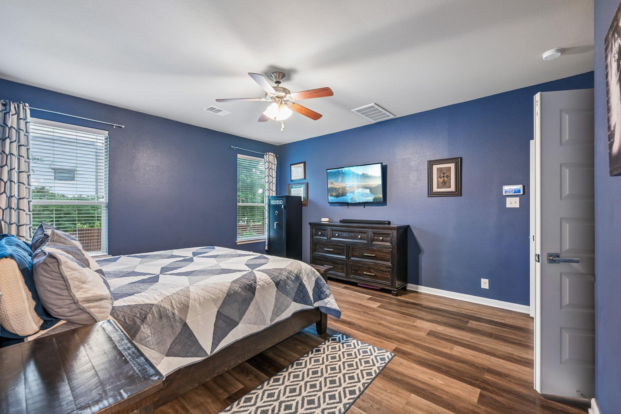 2336 Lyla Ln, Leander, TX 78641