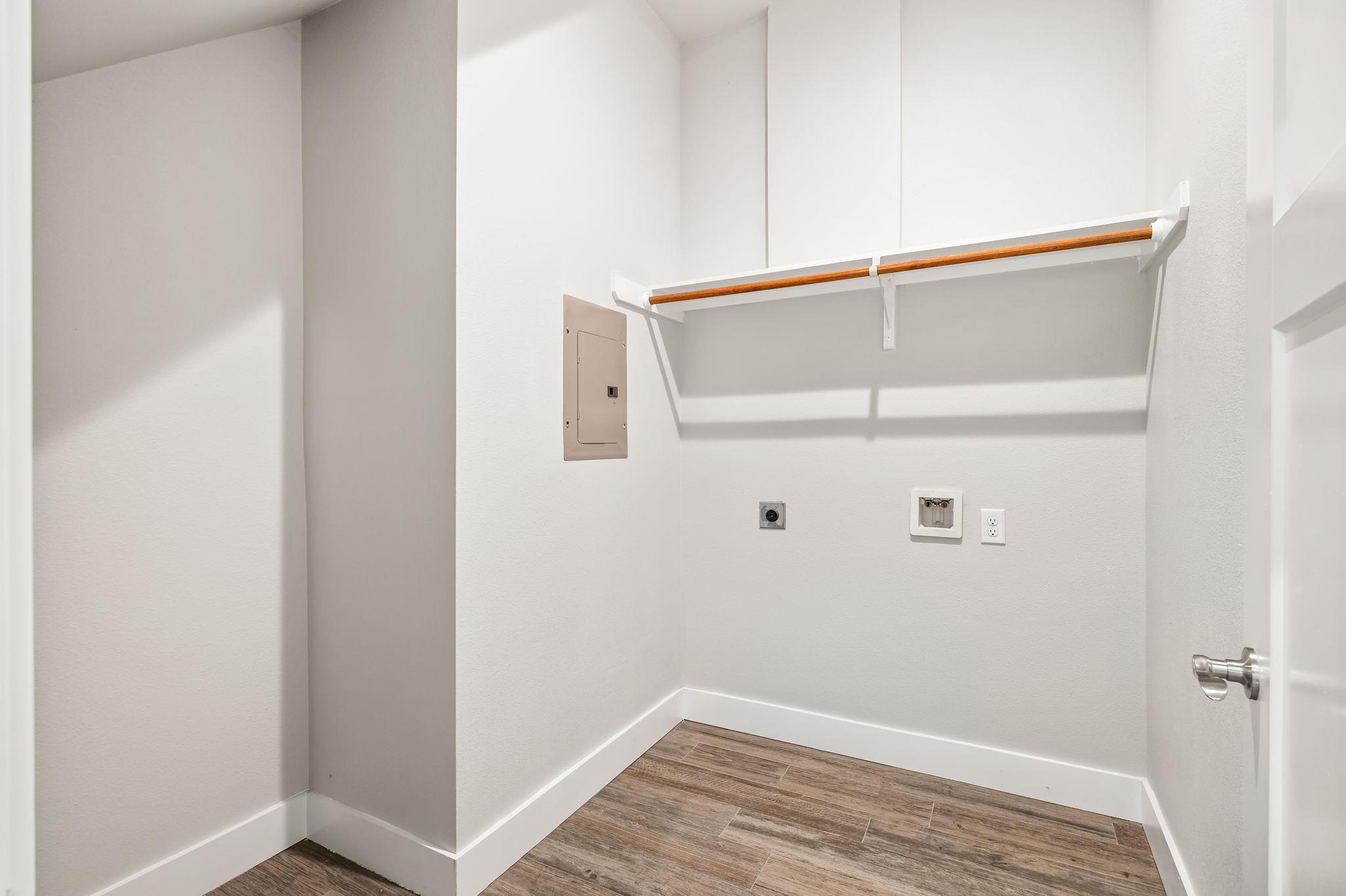 48 Wood Glen Dr, Wimberley, TX 78676